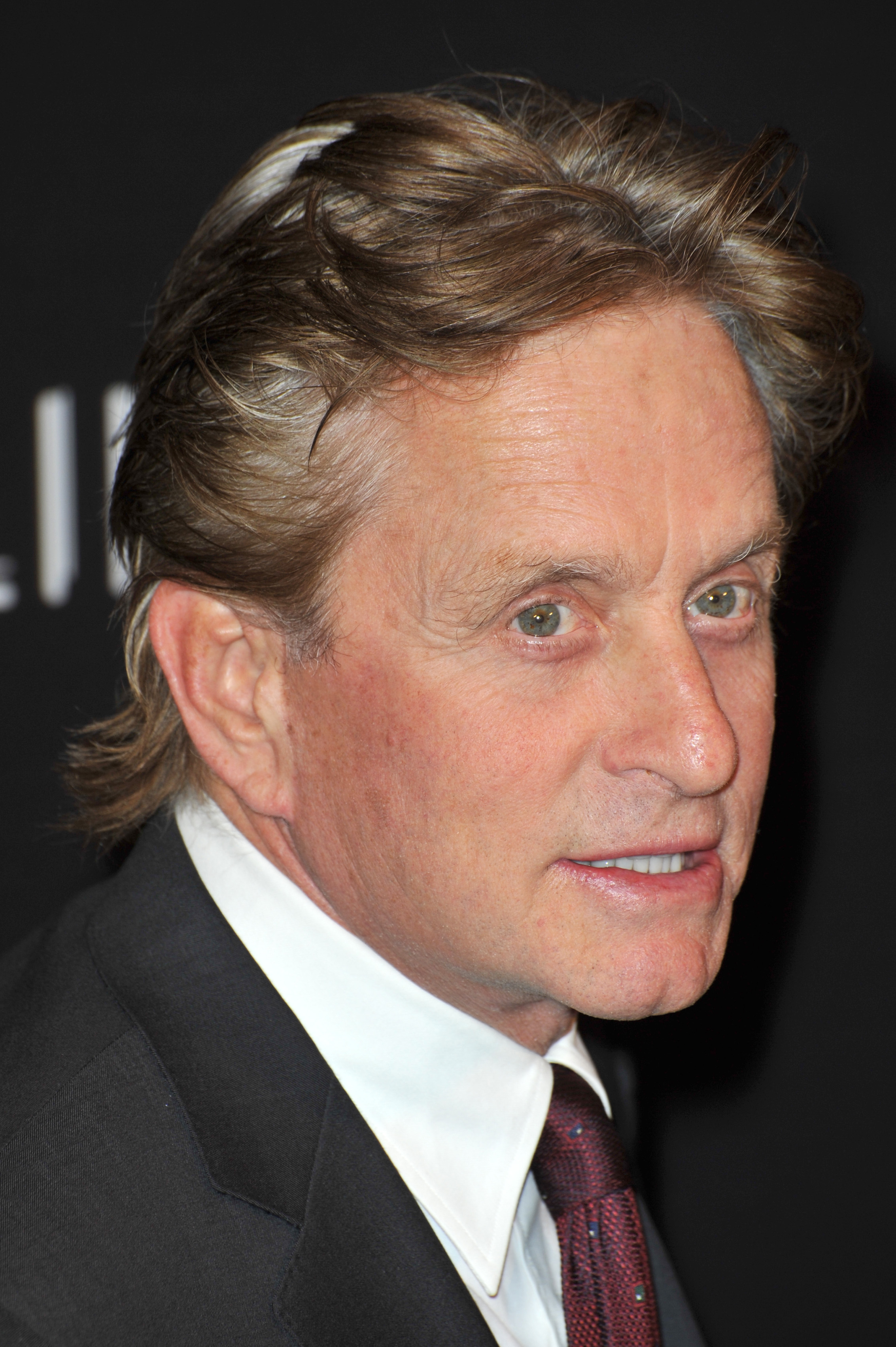 michael-douglas-wallpaper