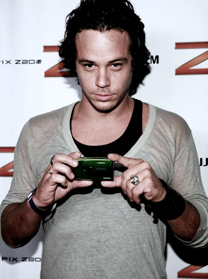 best-pictures-of-michael-raymond-james