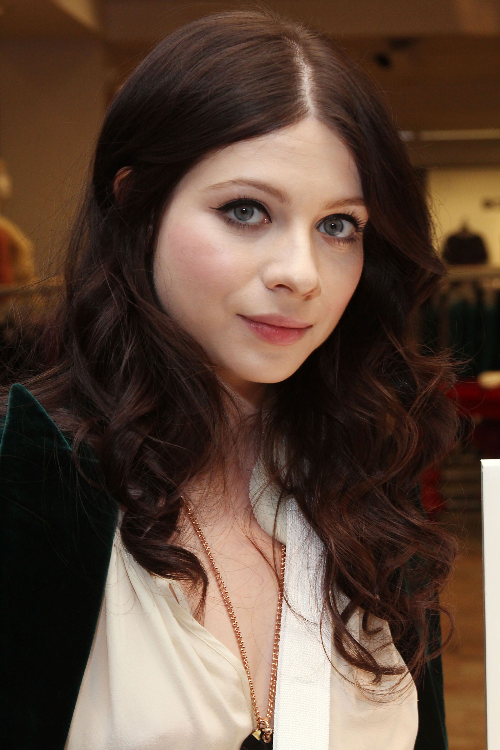 michelle-trachtenberg-party