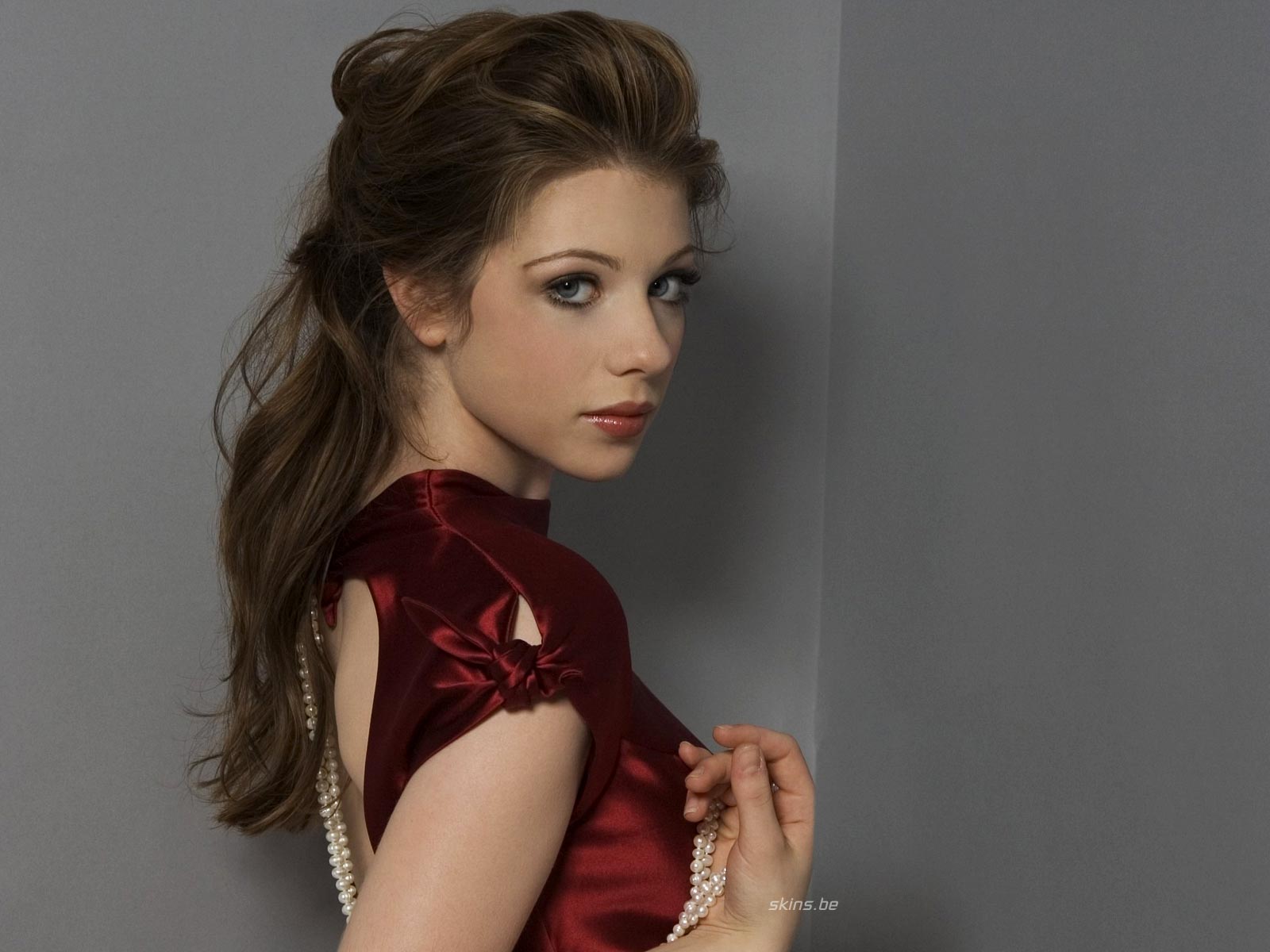 michelle-trachtenberg-wallpapers