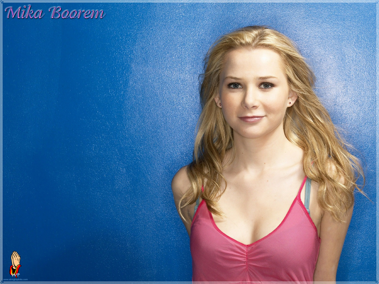 best-pictures-of-mika-boorem