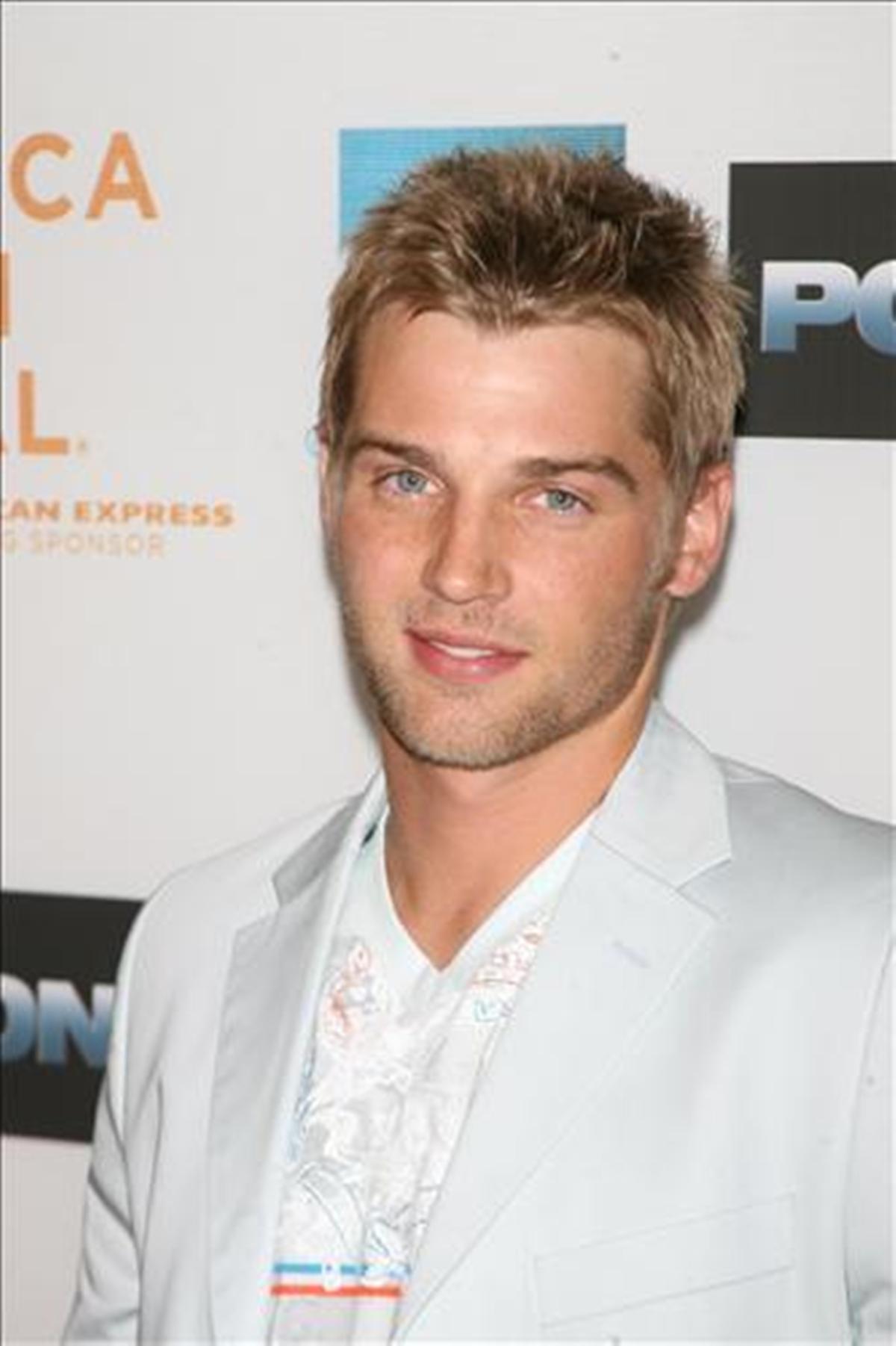 mike-vogel-wallpaper