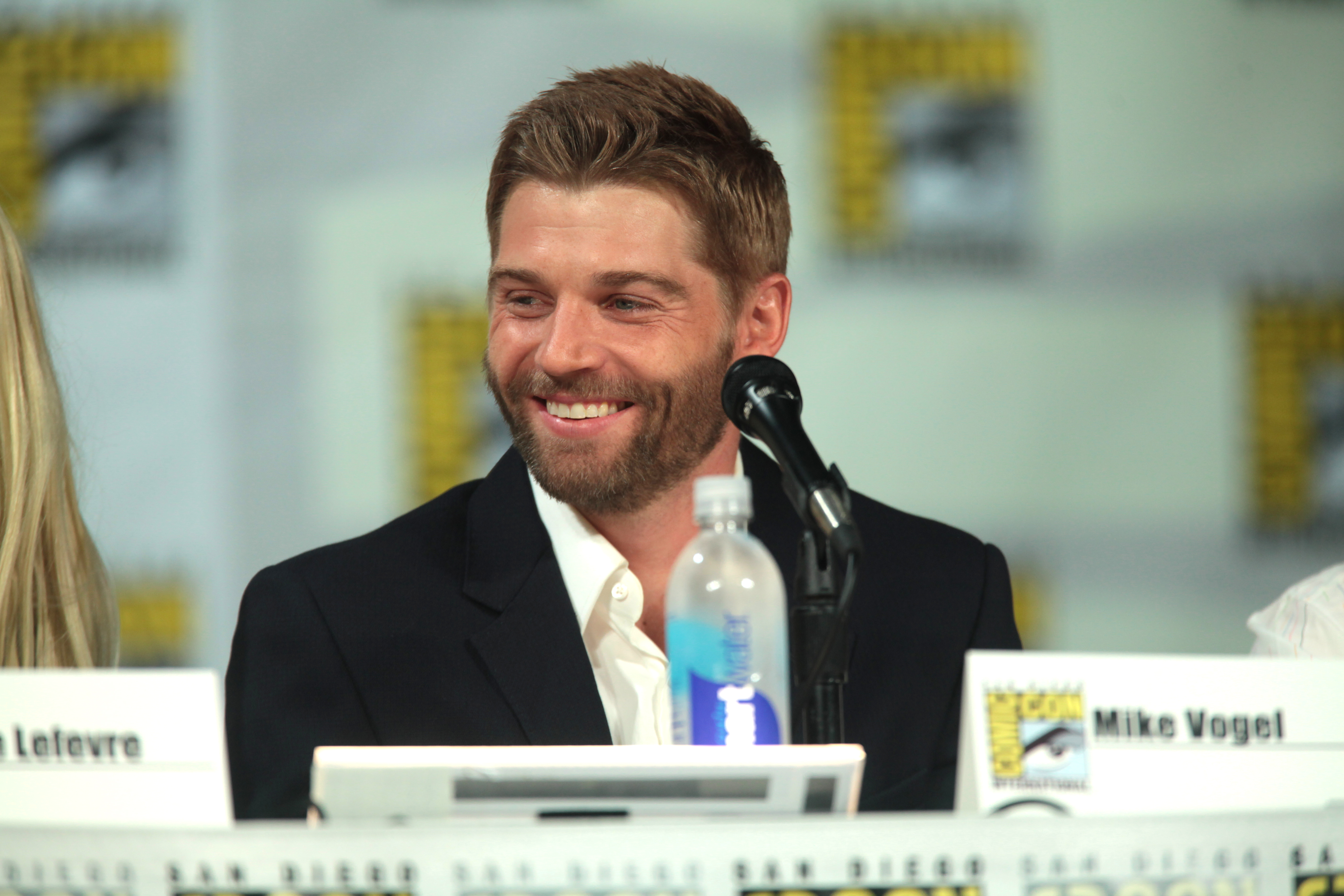 mike-vogel-wedding