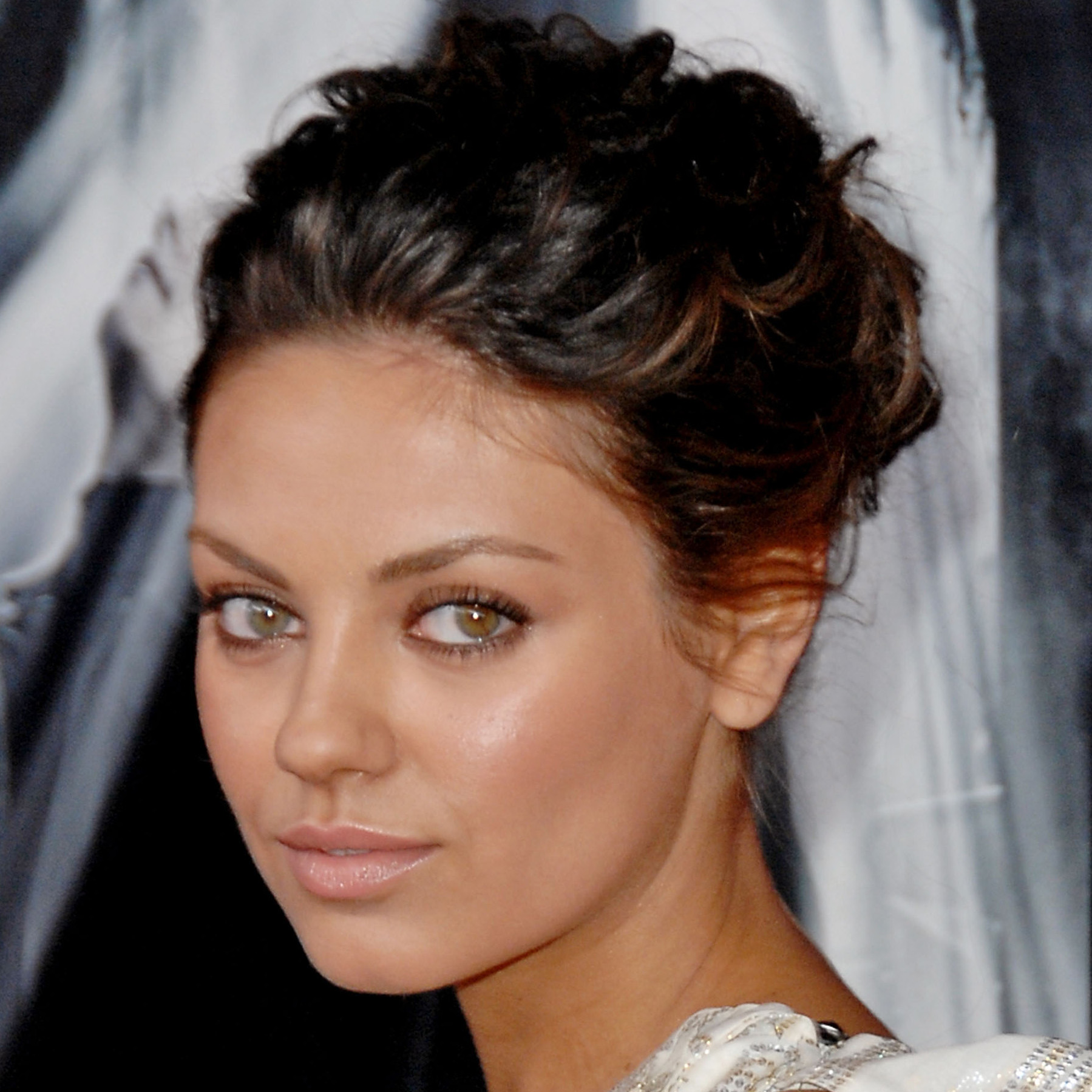 mila-kunis-gossip