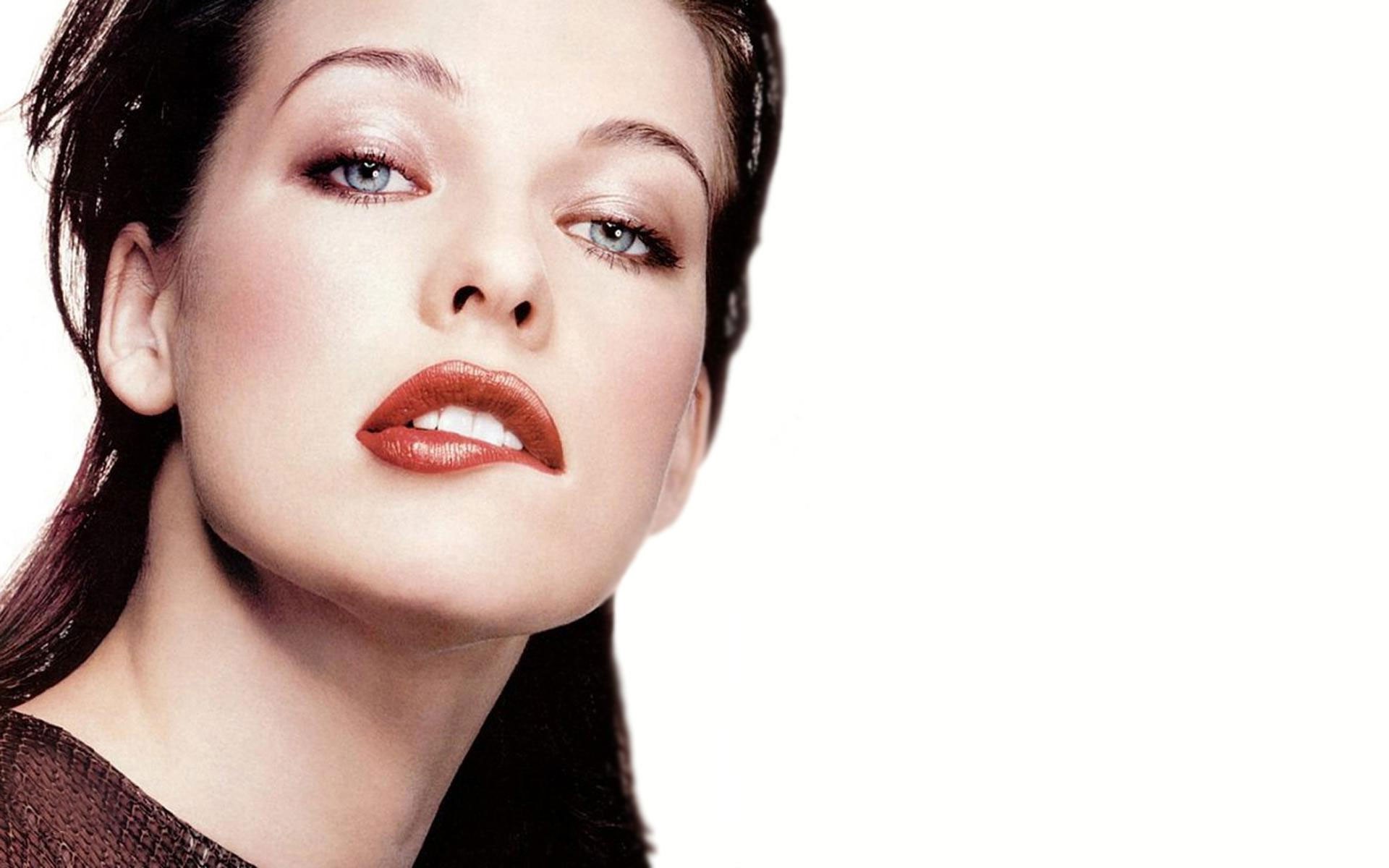 milla-jovovich-wallpapers