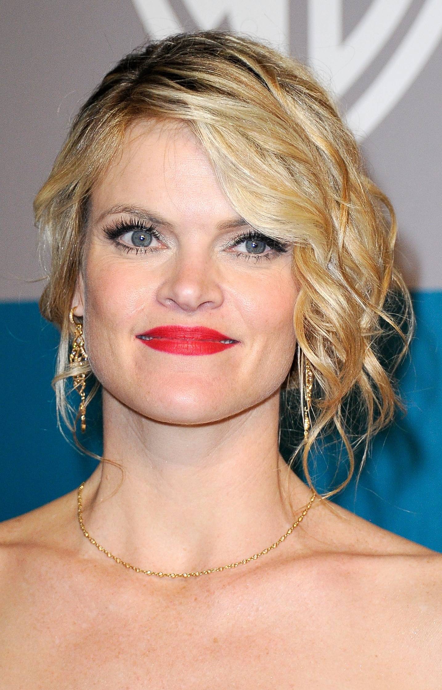 missi-pyle-hd-wallpaper