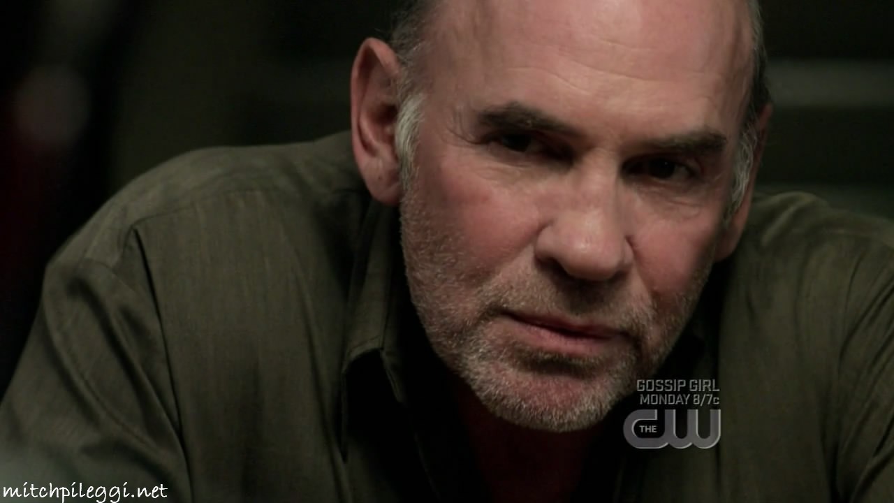 mitch-pileggi-gossip