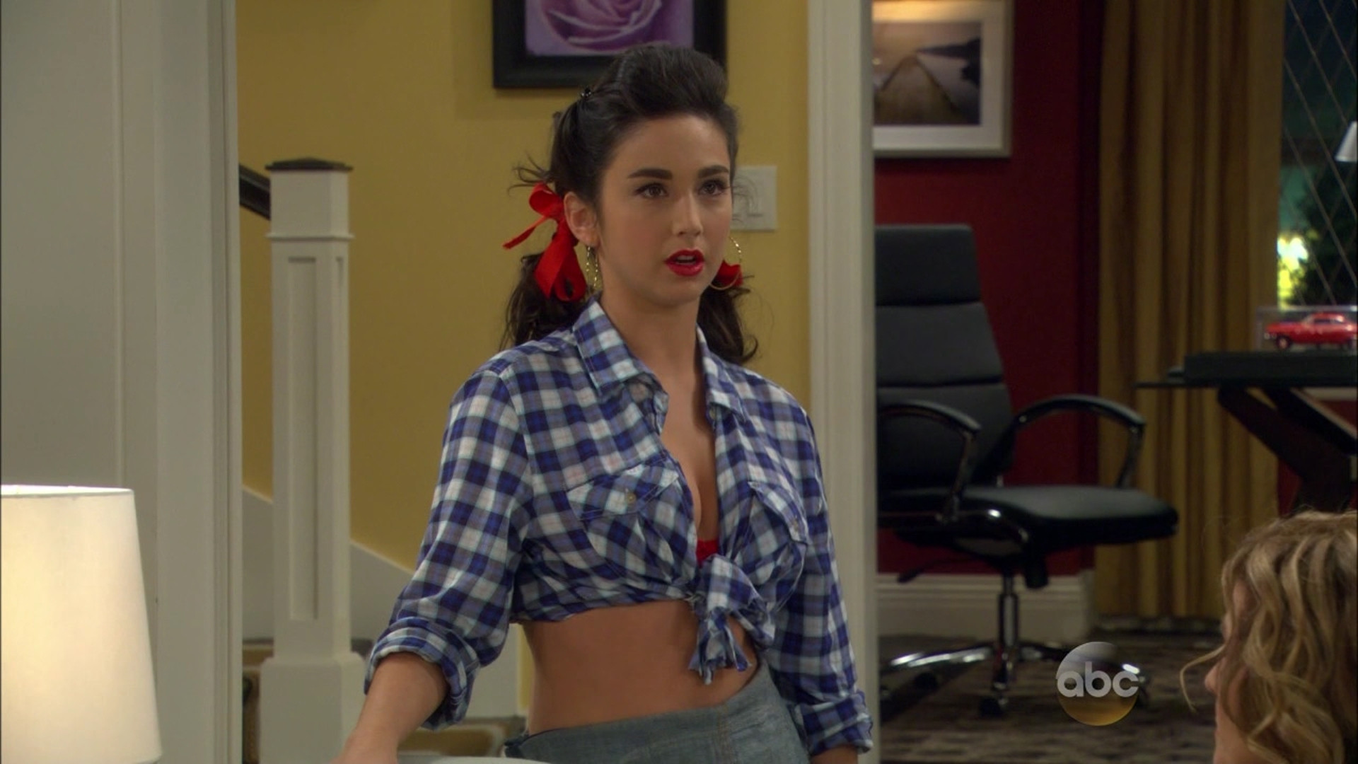 More Pictures Of Molly Ephraim. 