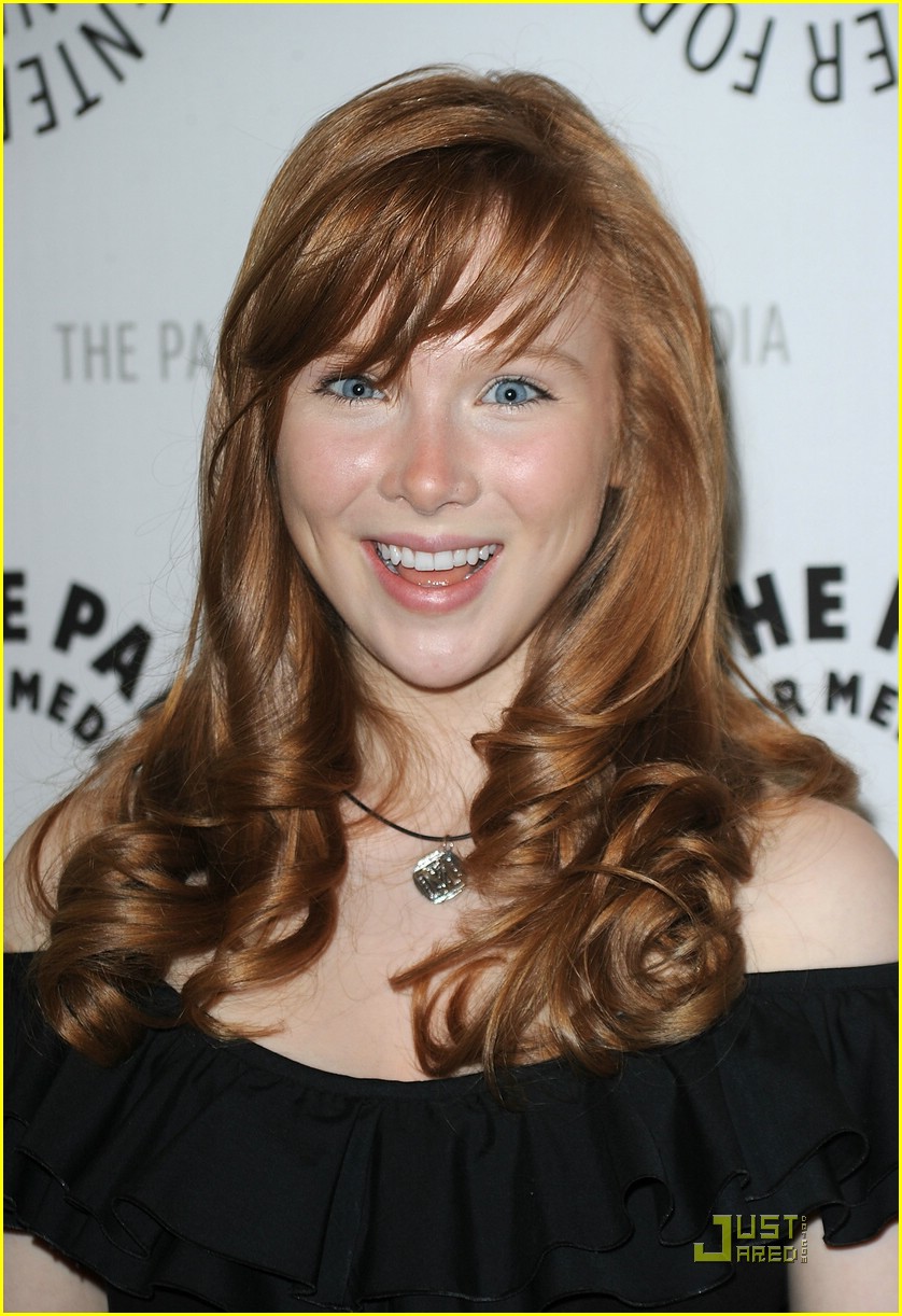 molly-quinn-party