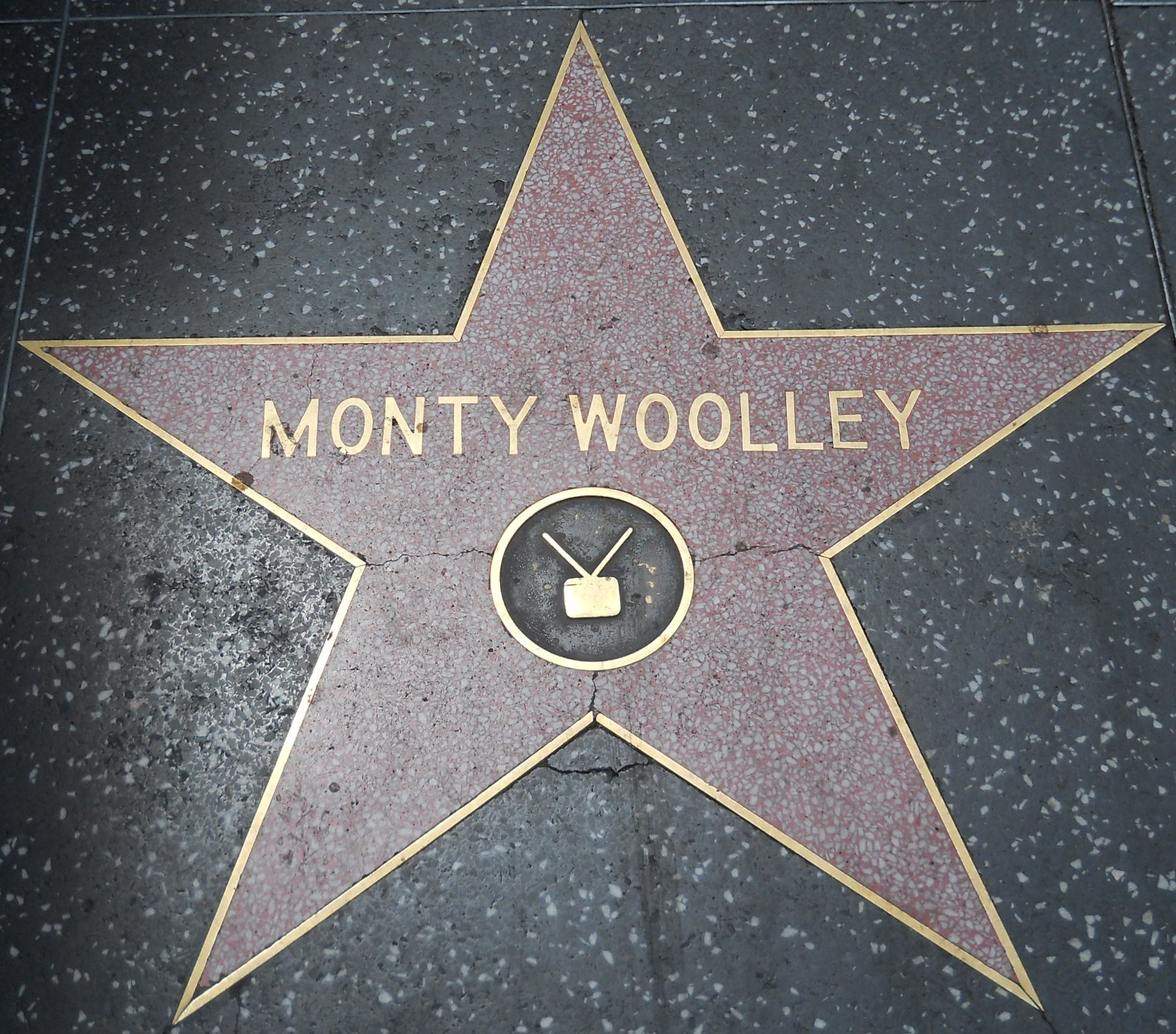 monty-woolley-2015