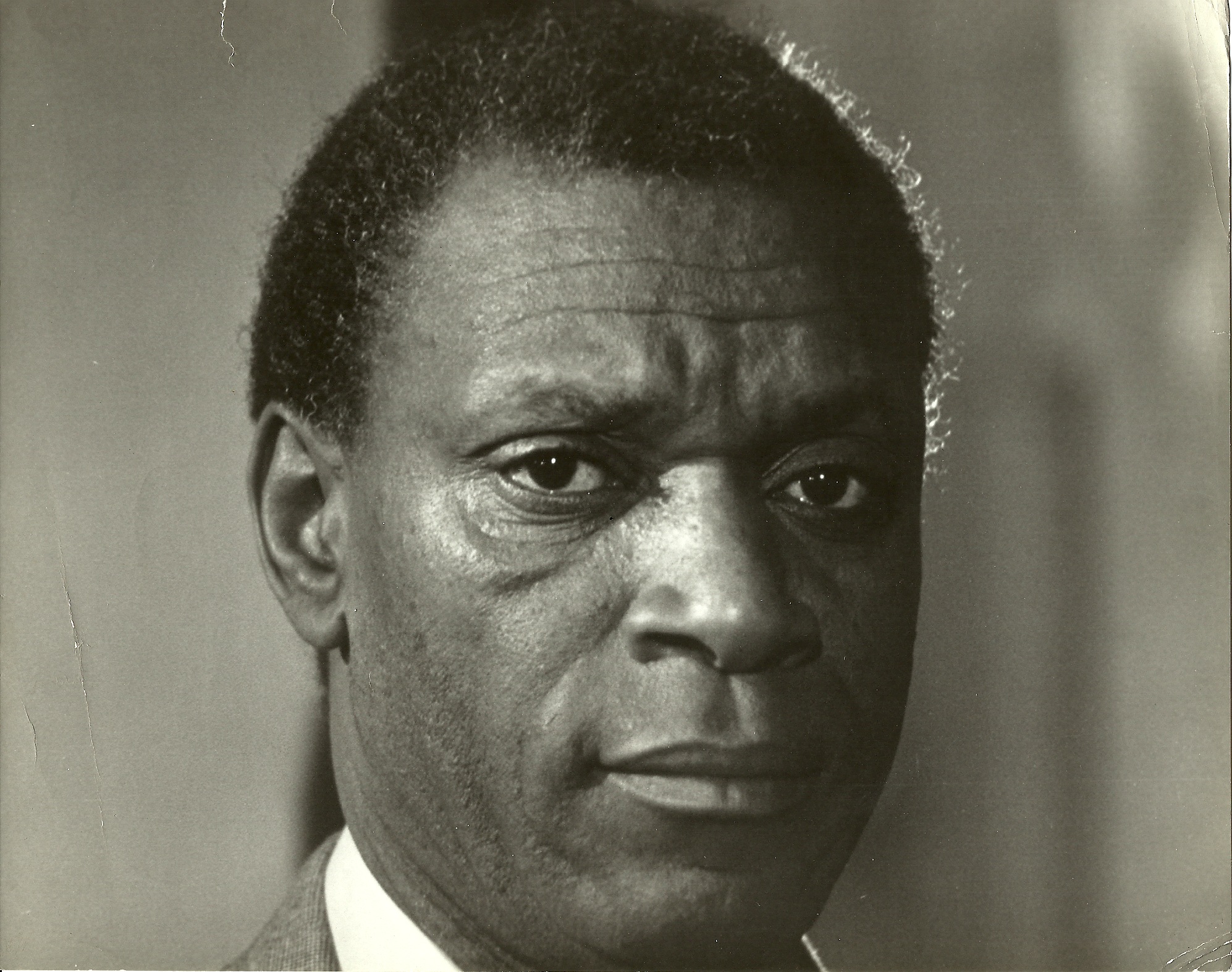 moses-gunn-pictures