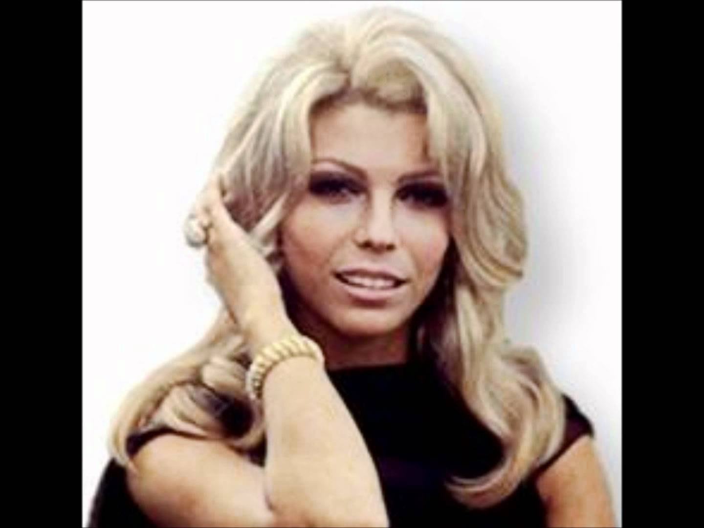 nancy-sinatra-gossip