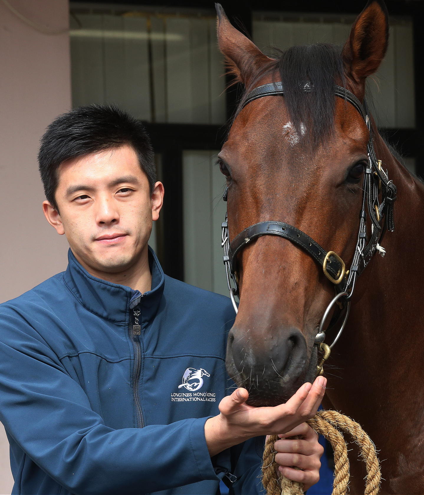 nathan-lee-chasing-his-horse-2015