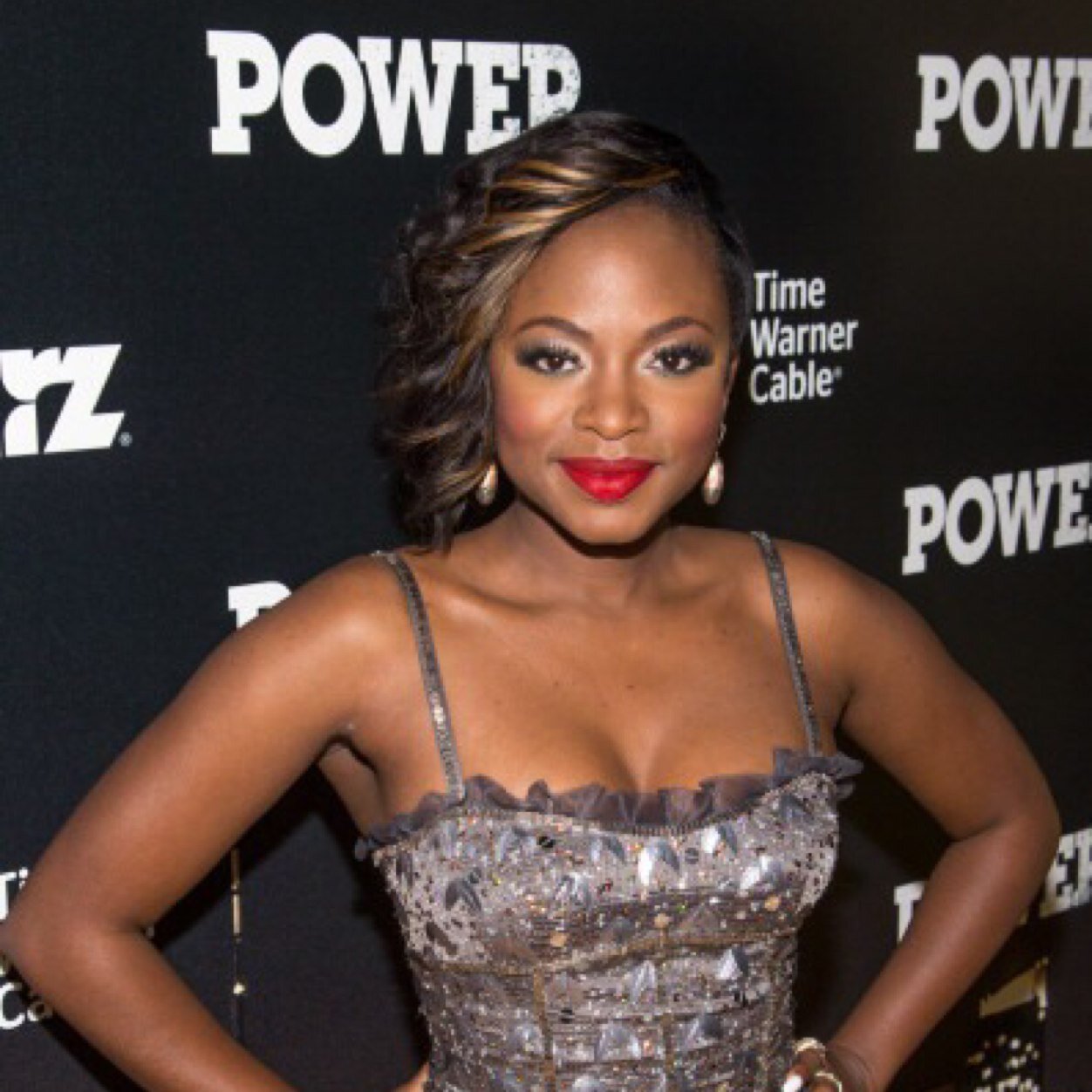 best-pictures-of-naturi-naughton