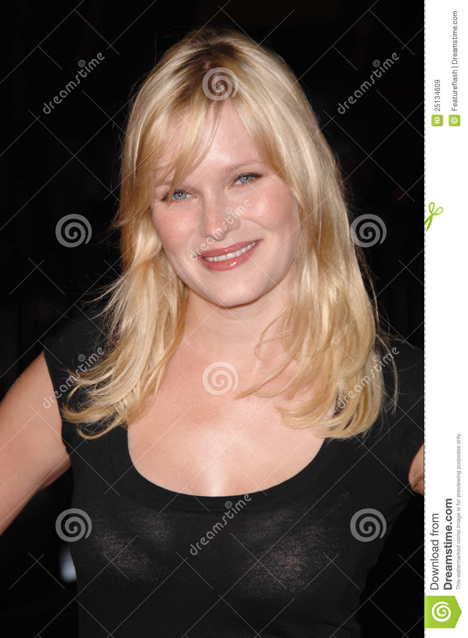 nicholle-tom-pictures