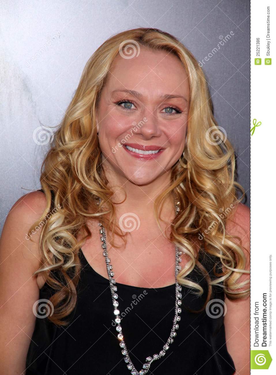 nicole-sullivan-wedding