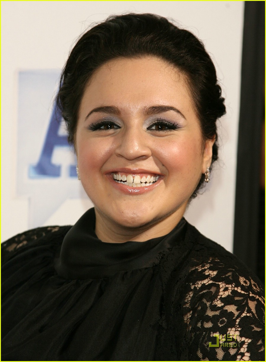 nikki-blonsky-images