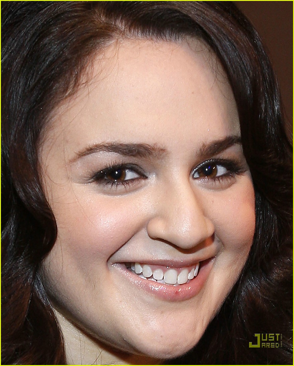 nikki-blonsky-news