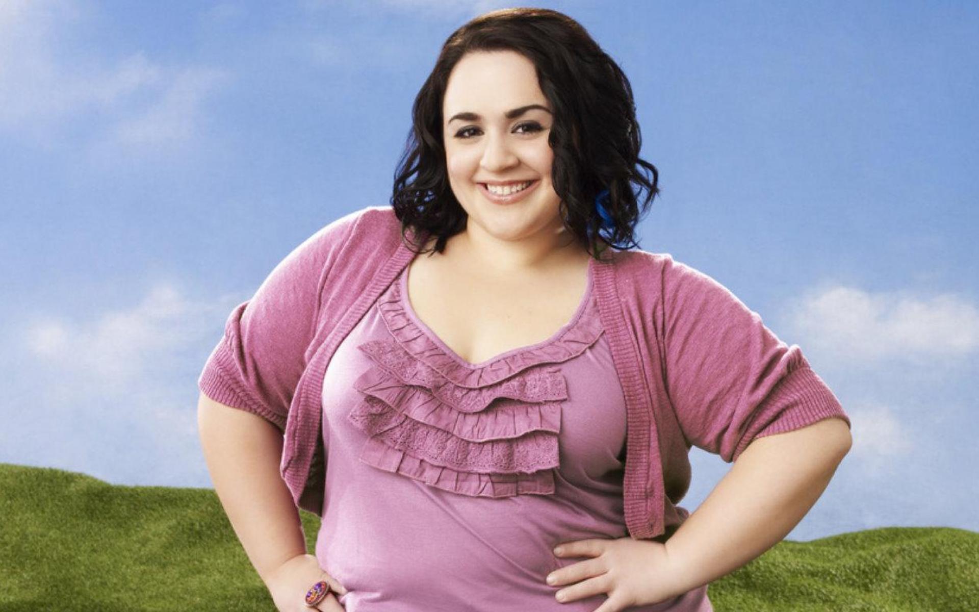 nikki-blonsky-young