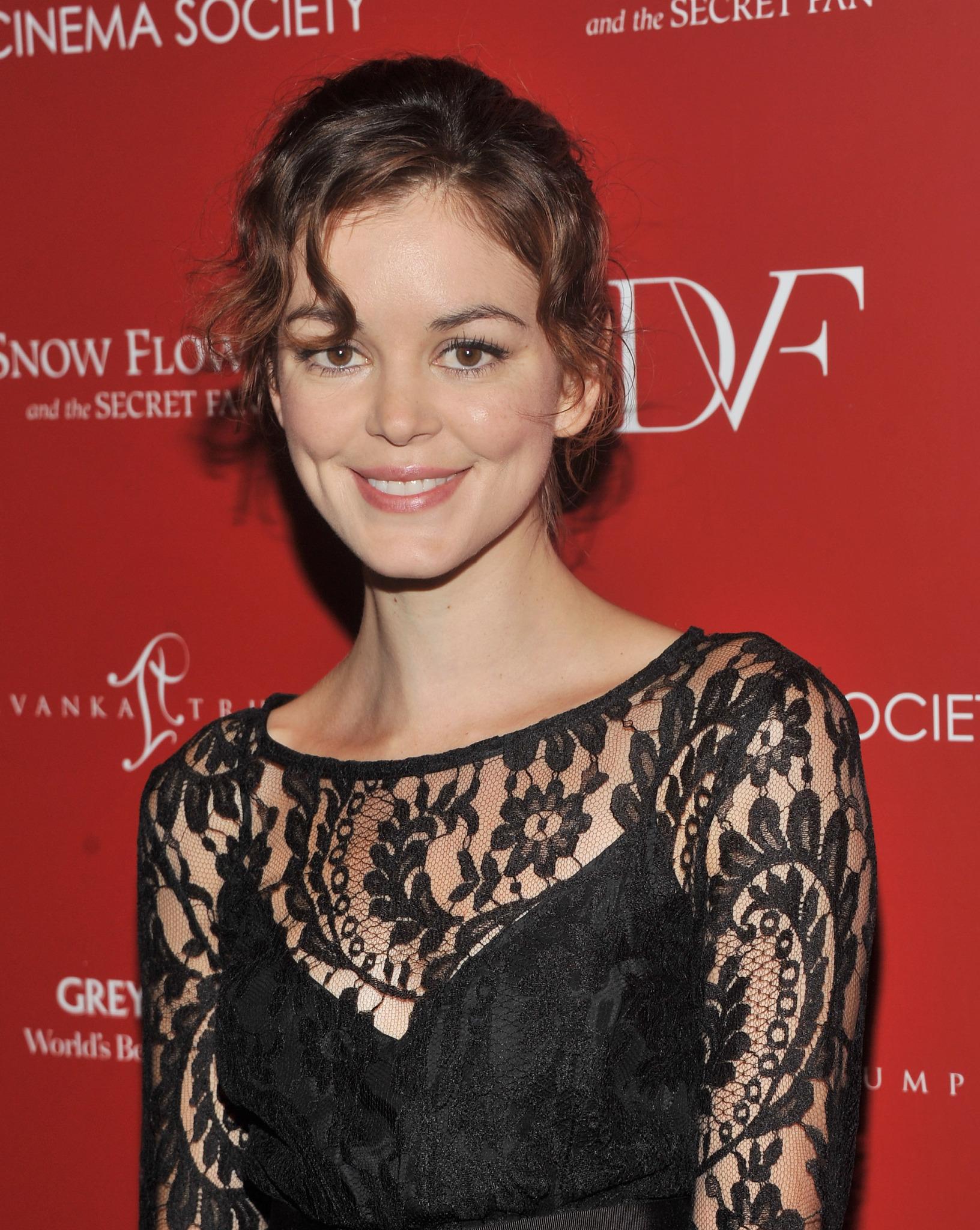 photos-of-nora-zehetner