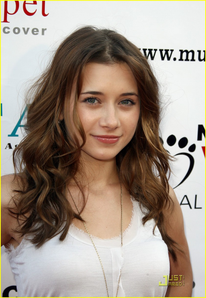 olesya-rulin-pictures