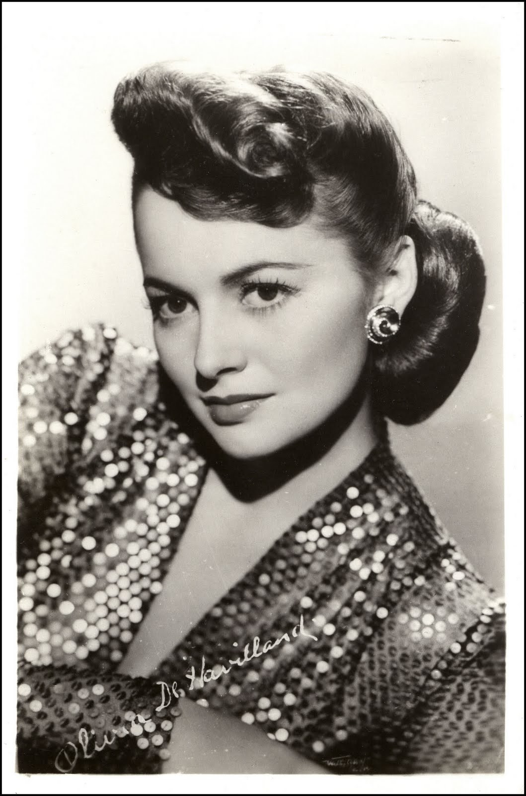 best-pictures-of-olivia-de-havilland