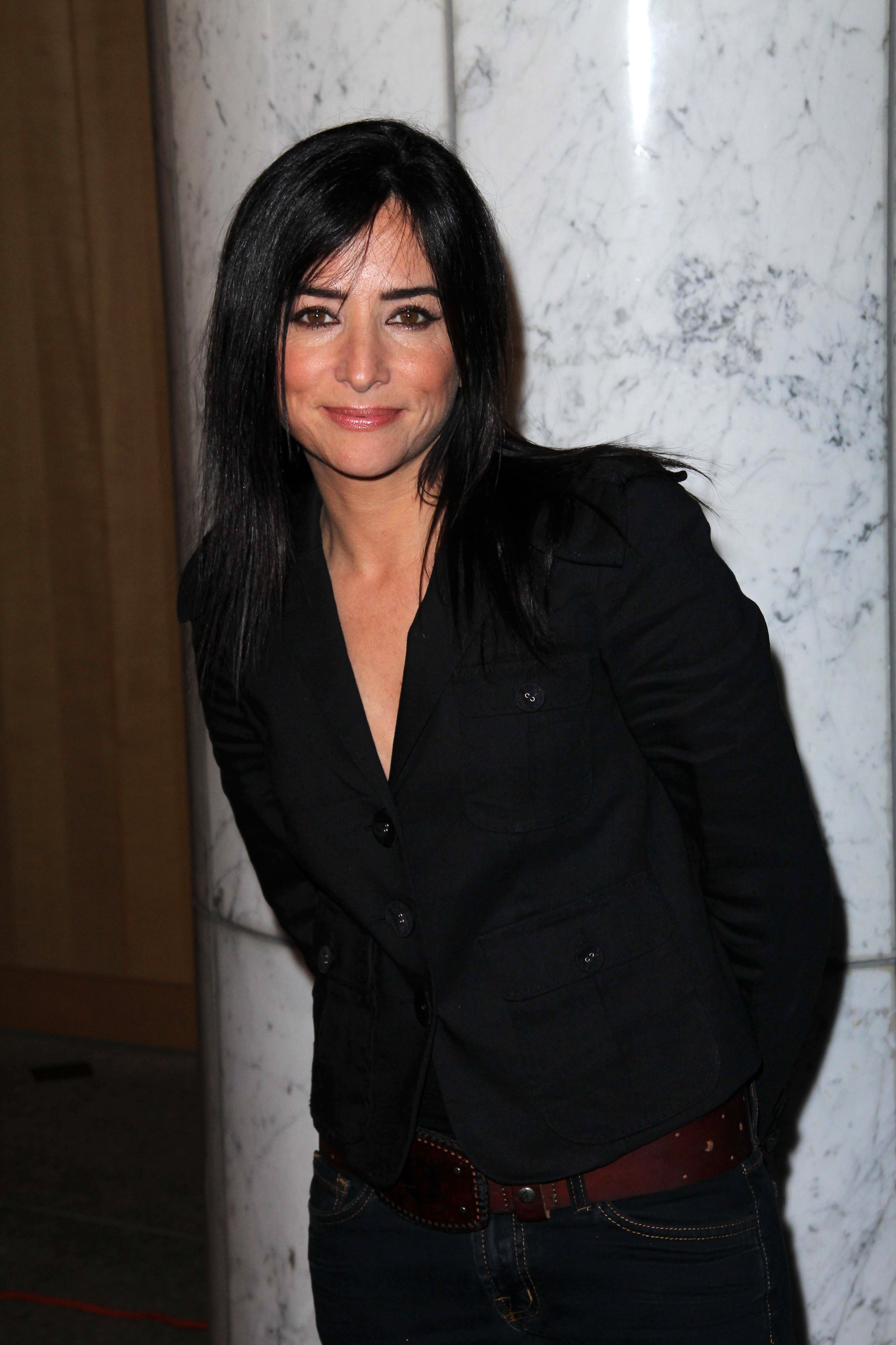 pamela-adlon-wallpapers