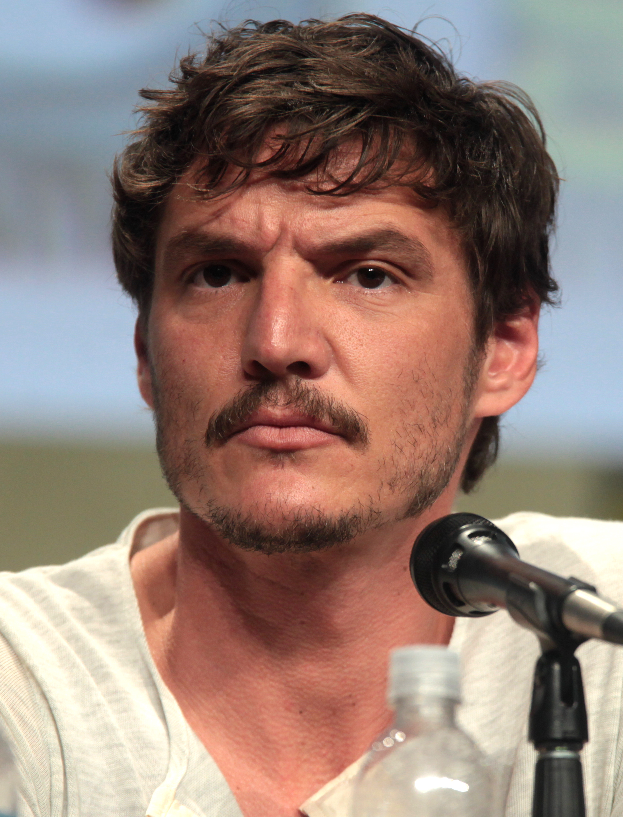 pedro-pascal-pictures