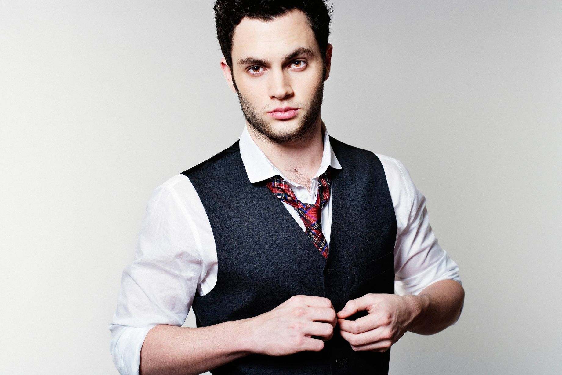 penn-badgley-news