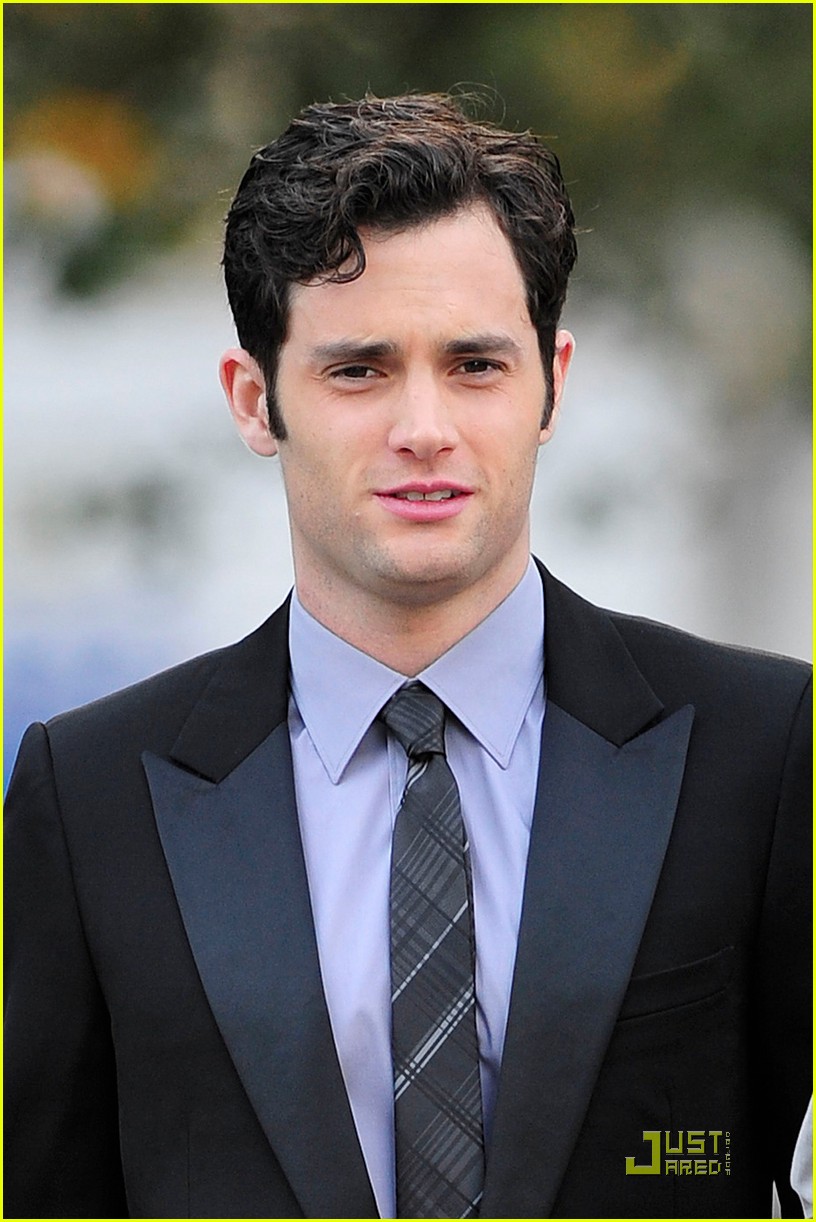 penn-badgley-party