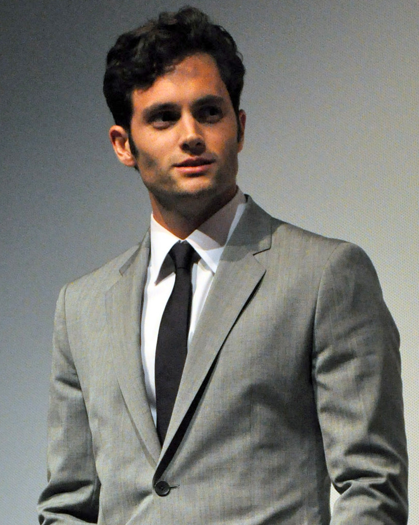 penn-badgley-pictures