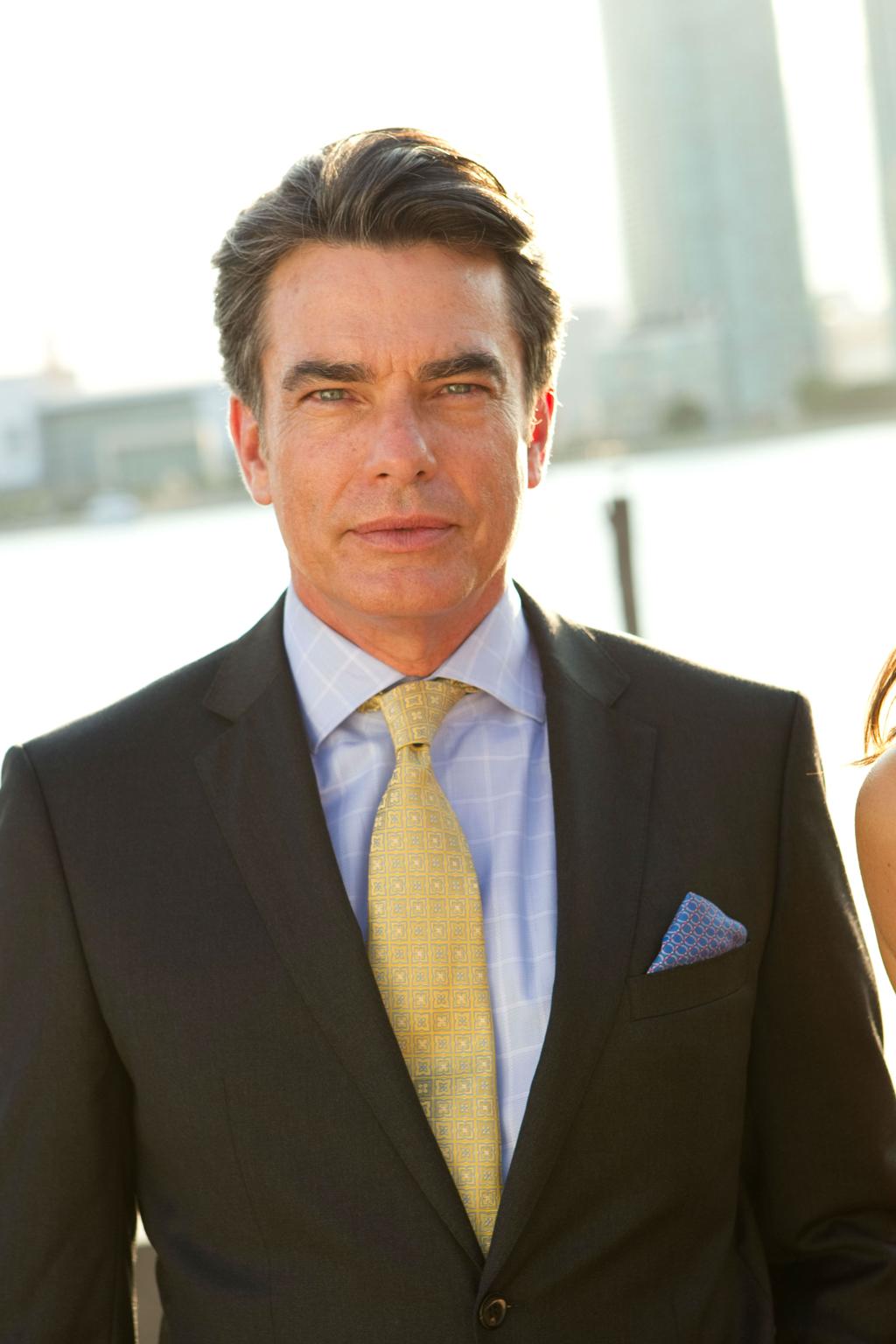 best-pictures-of-peter-gallagher