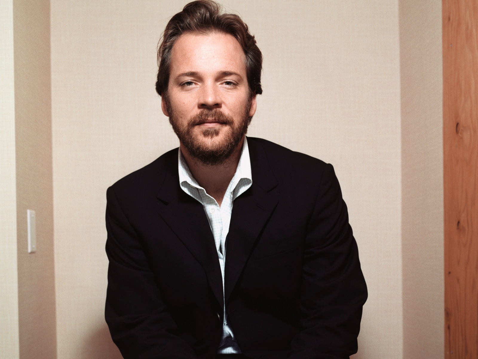 peter-sarsgaard-wallpapers