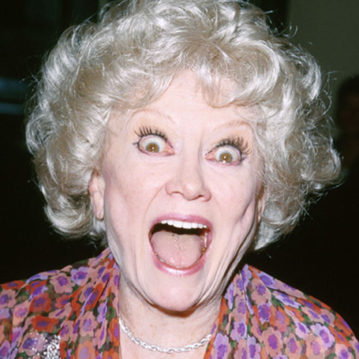 phyllis-diller-2015