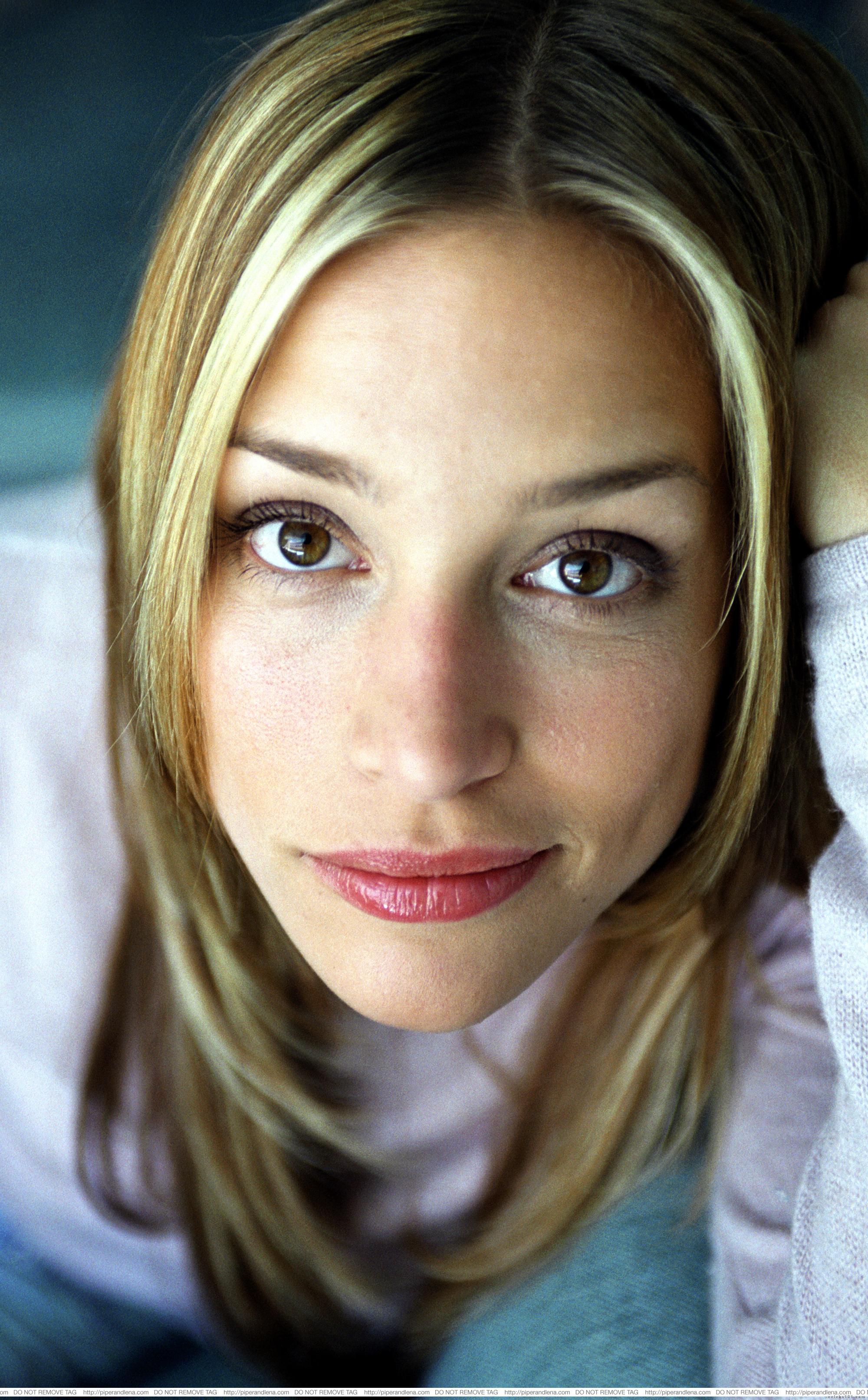 piper-perabo-wallpaper