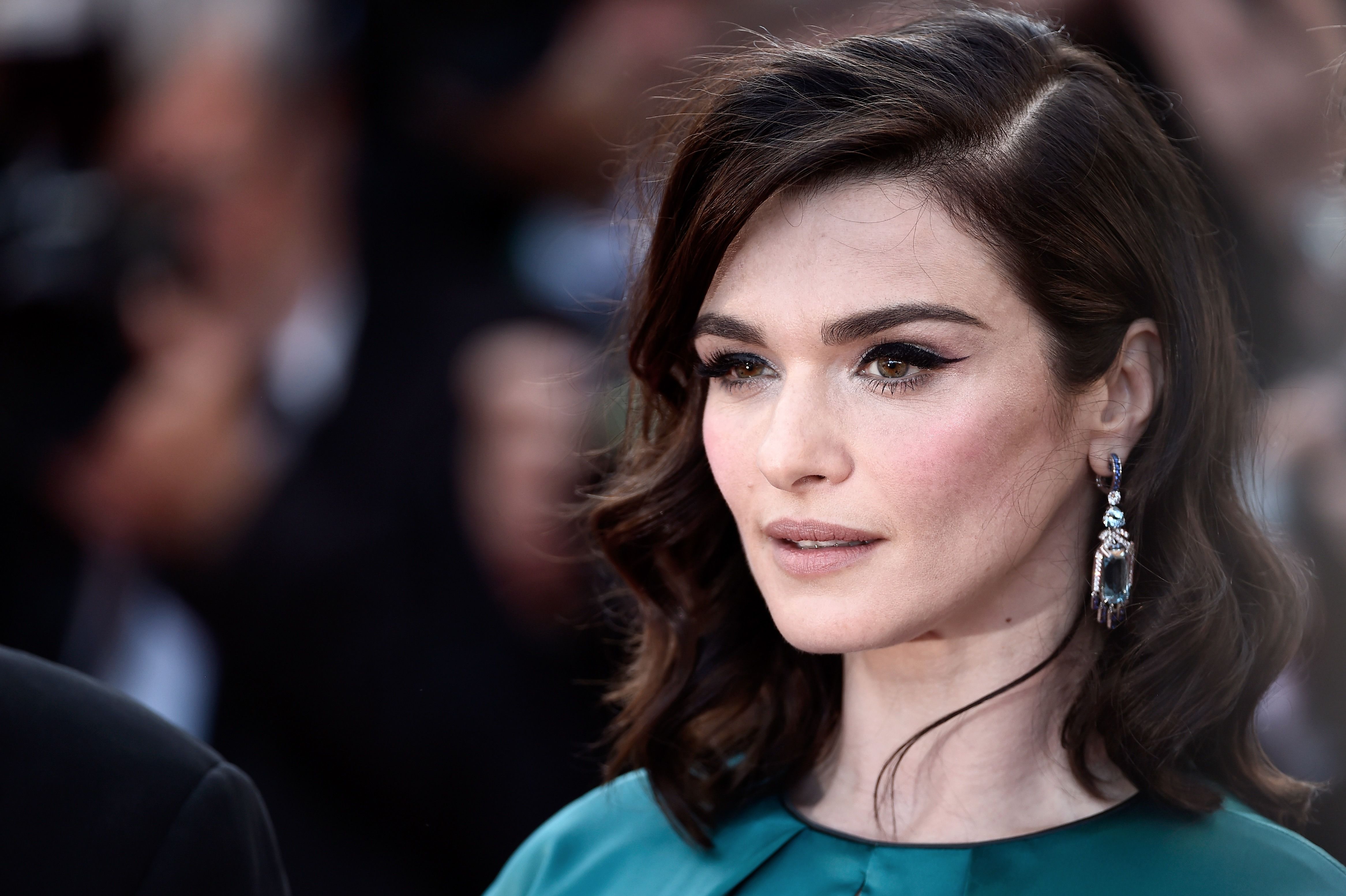 rachel-weisz-2015