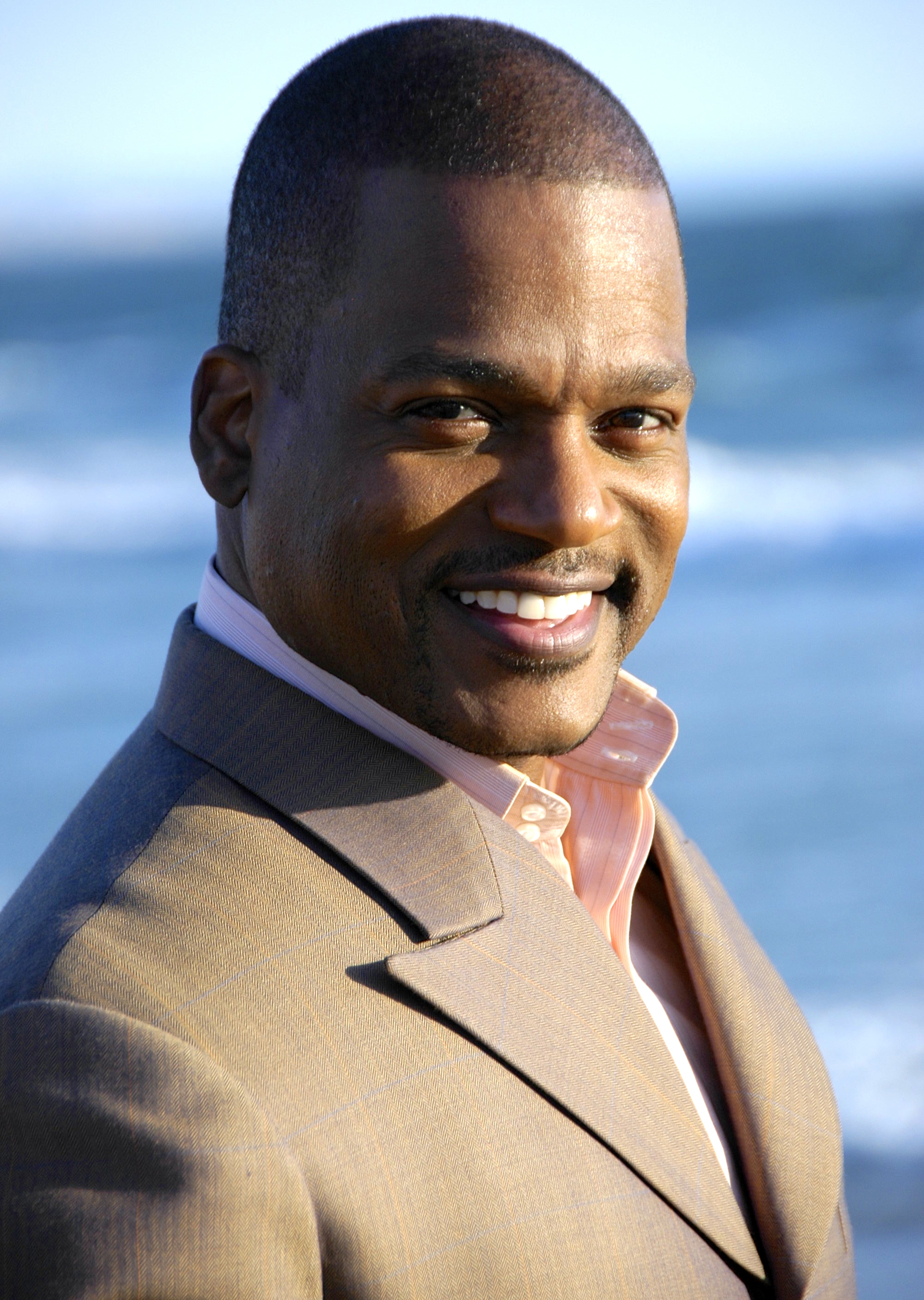 best-pictures-of-ralph-harris-comedian