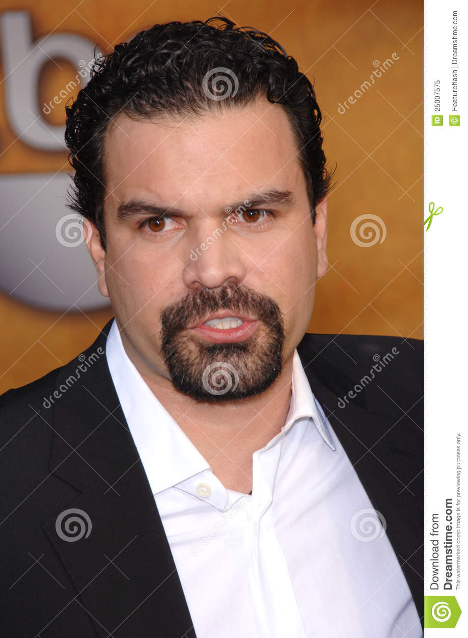 best-pictures-of-ricardo-antonio-chavira