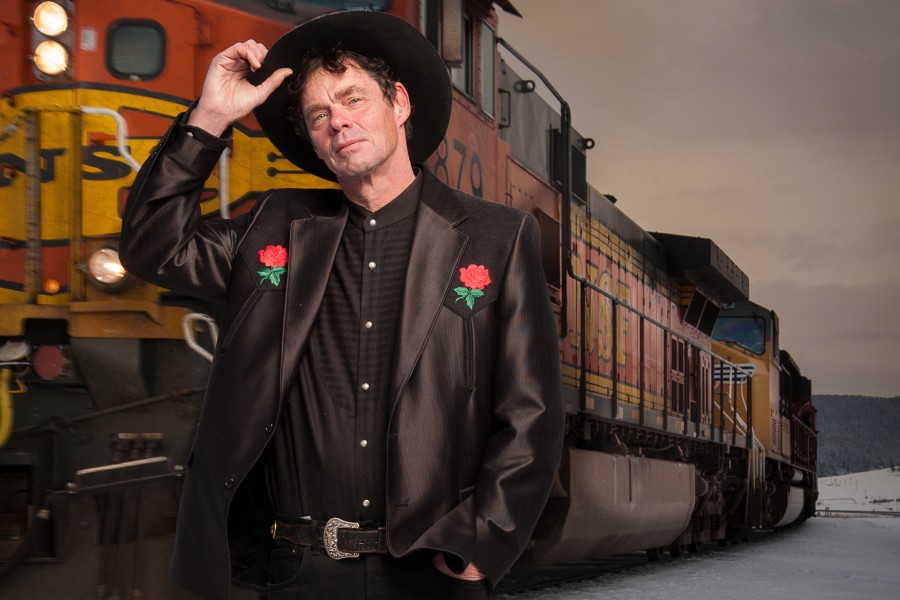 rich-hall-news