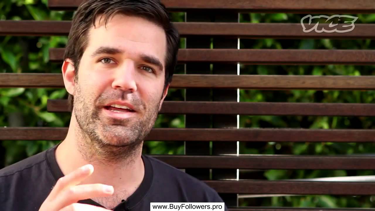 rob-delaney-comedian-young