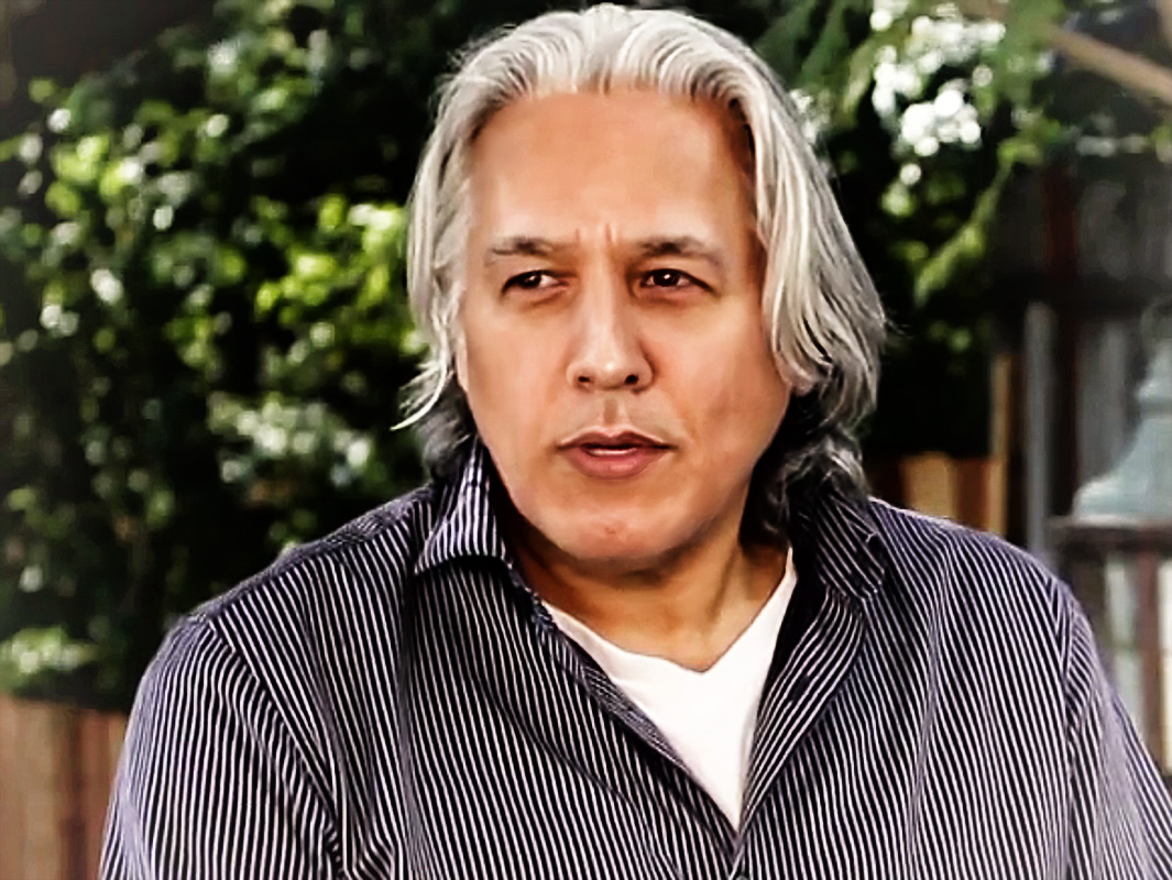 best-pictures-of-robert-beltran