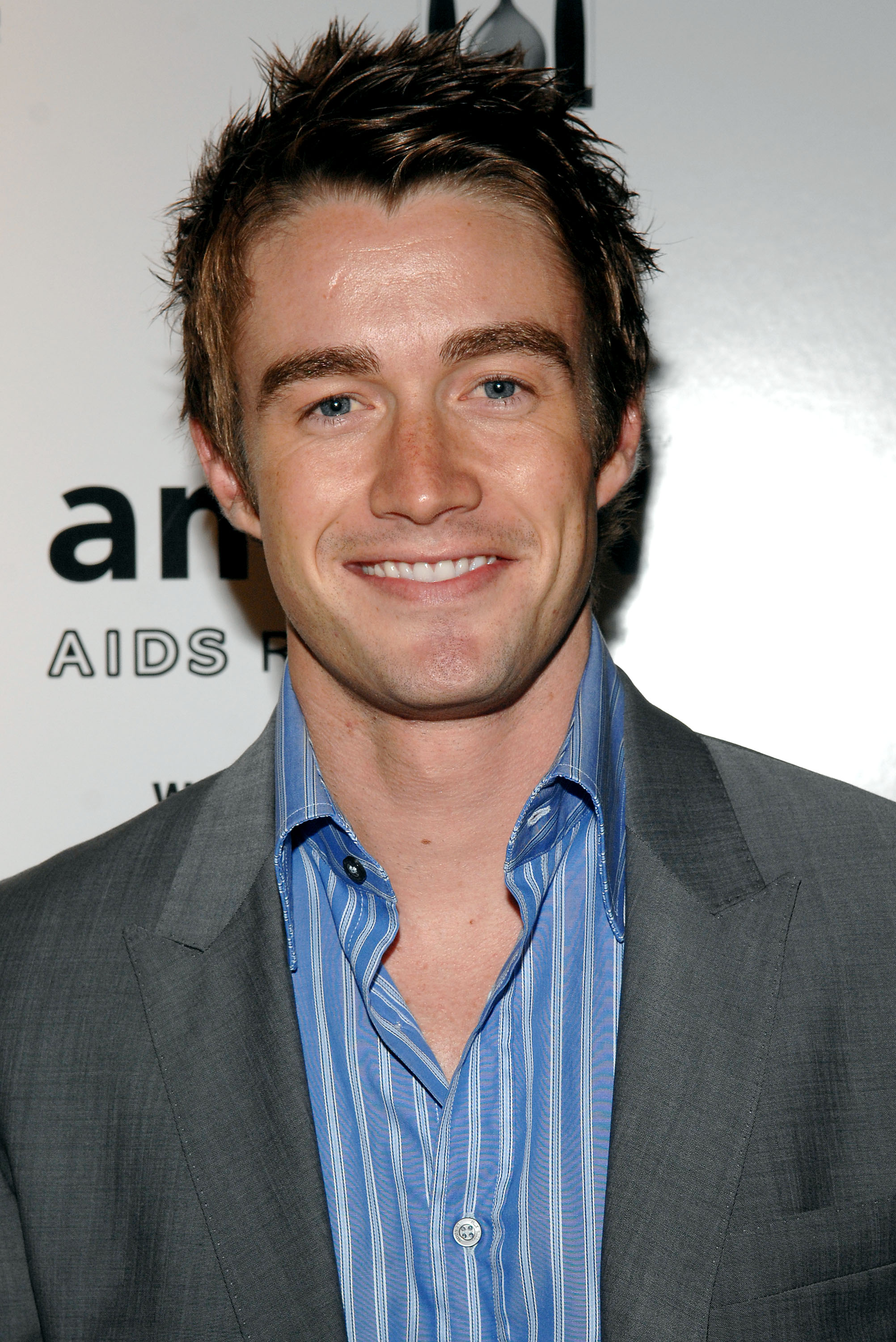 images-of-robert-buckley