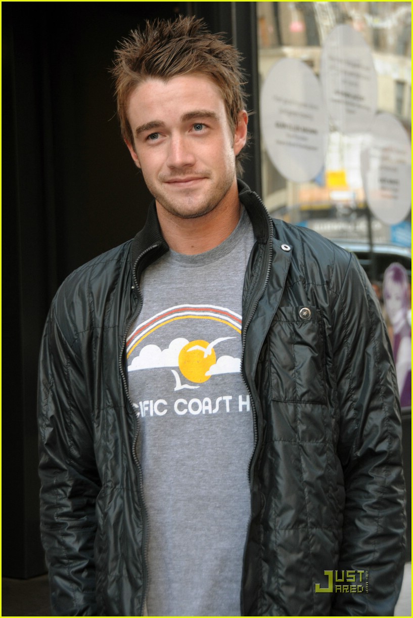 robert-buckley-family