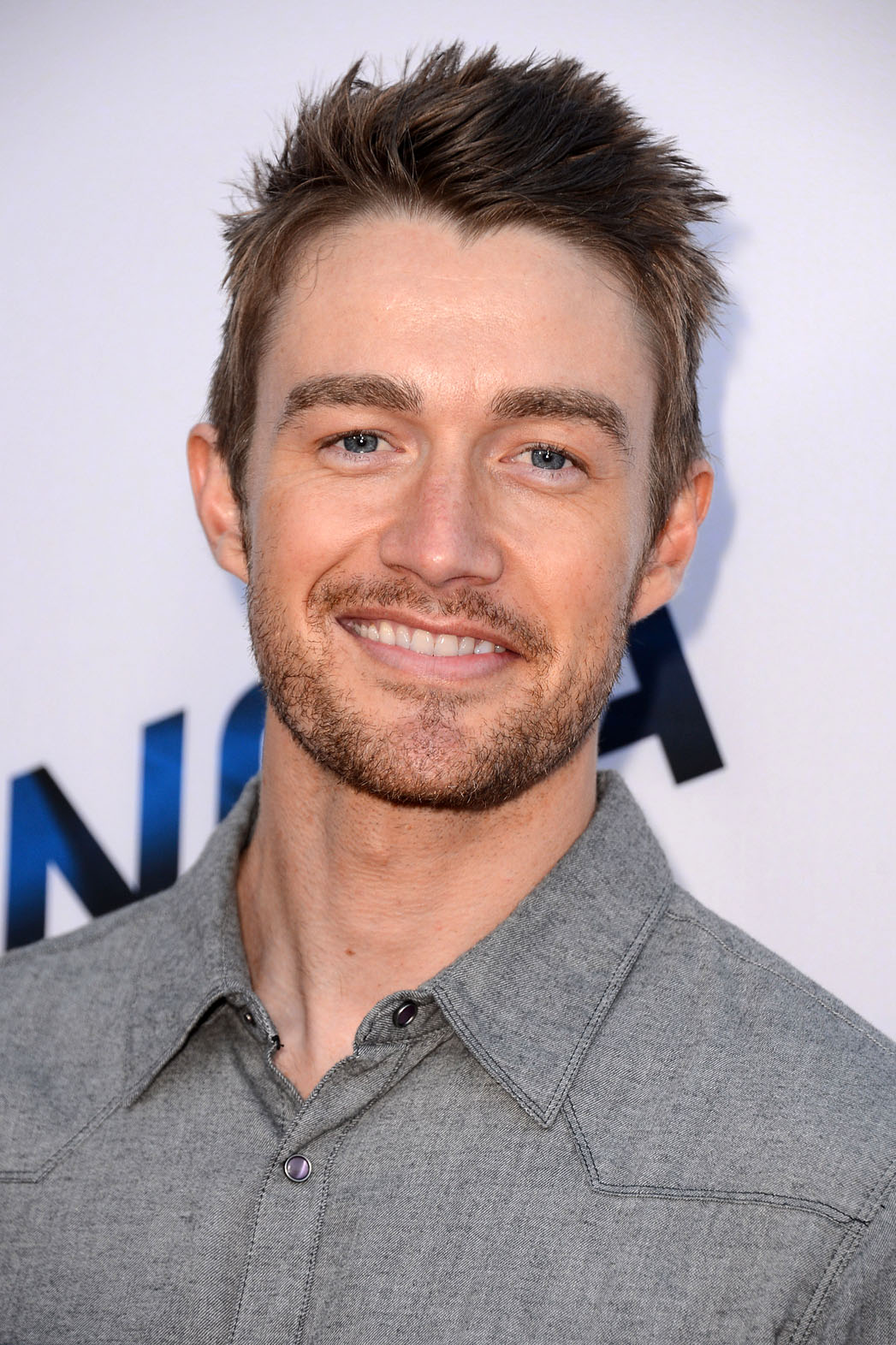 robert-buckley-images