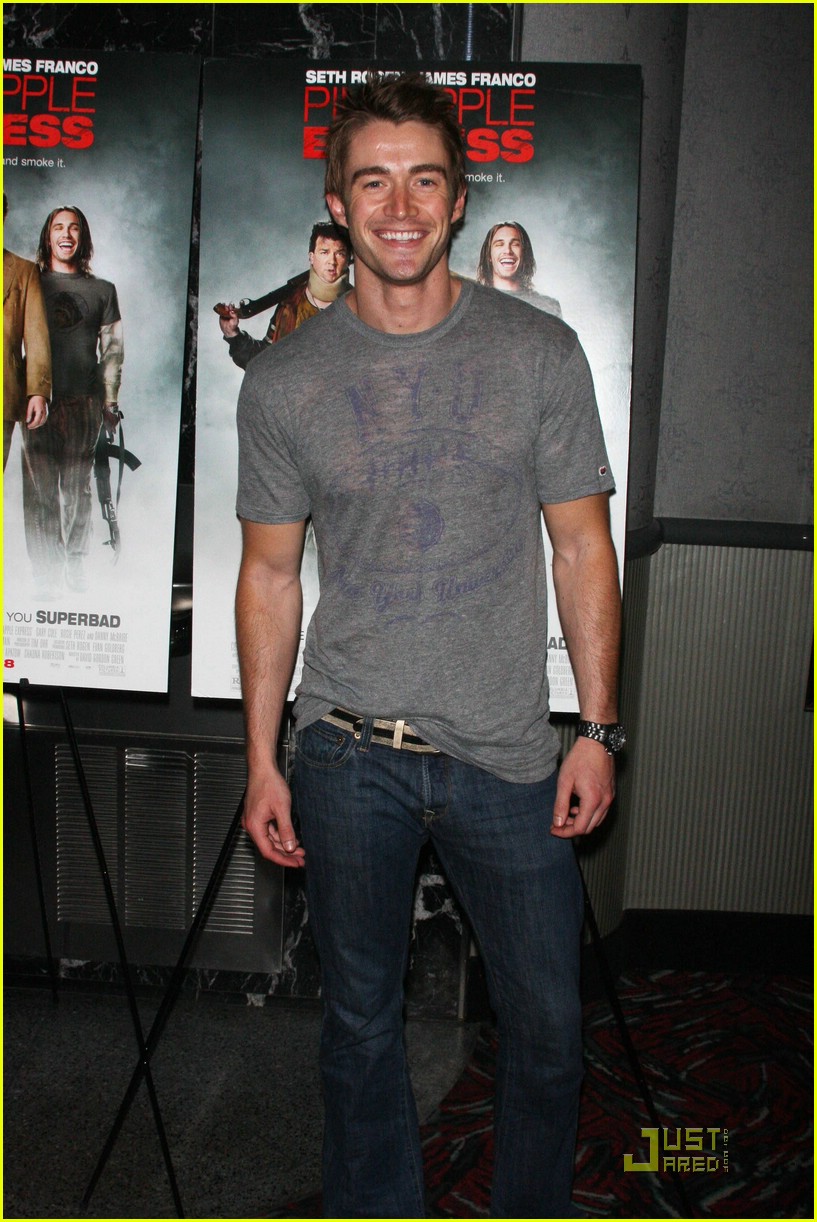 robert-buckley-young