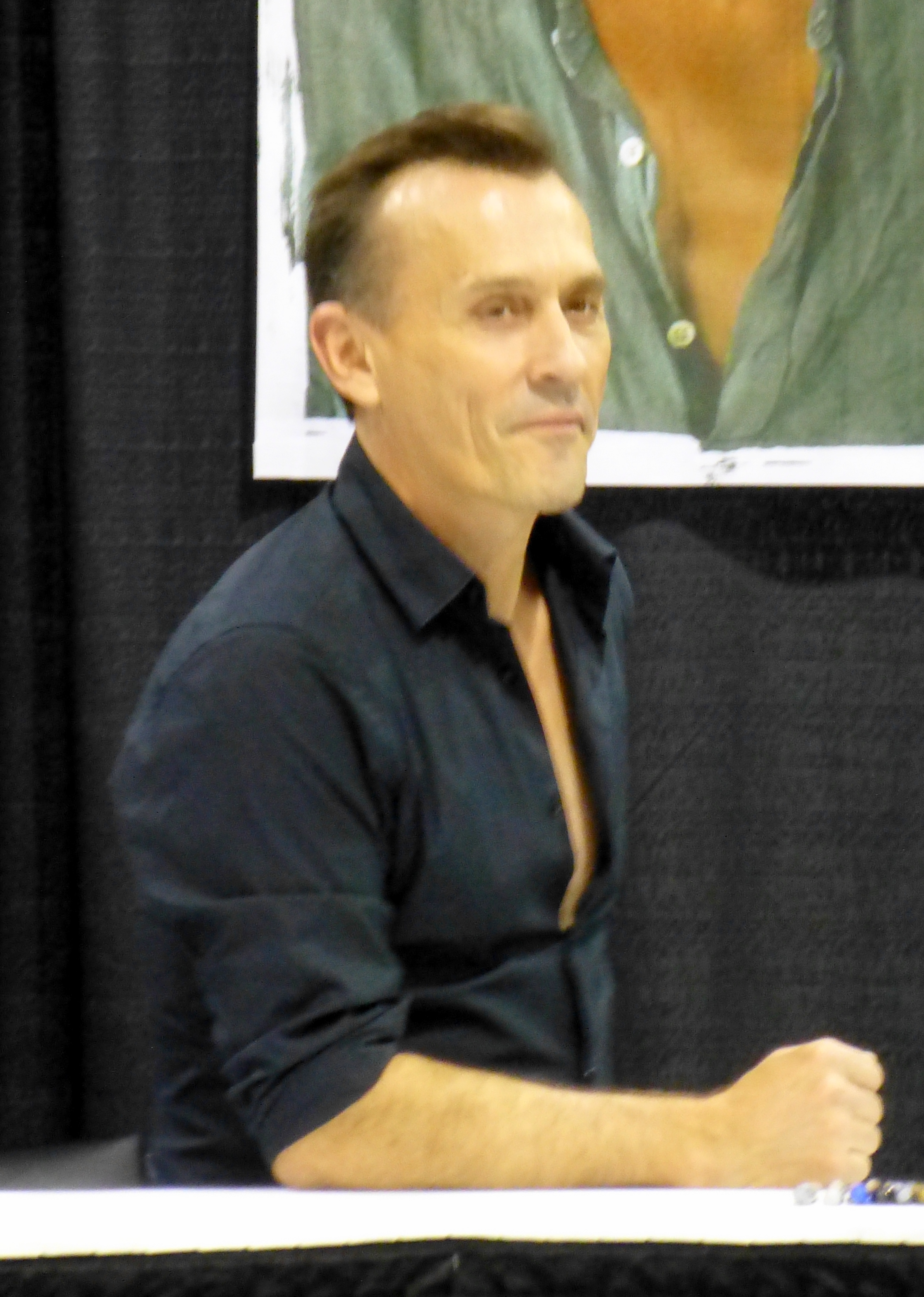 best-pictures-of-robert-knepper