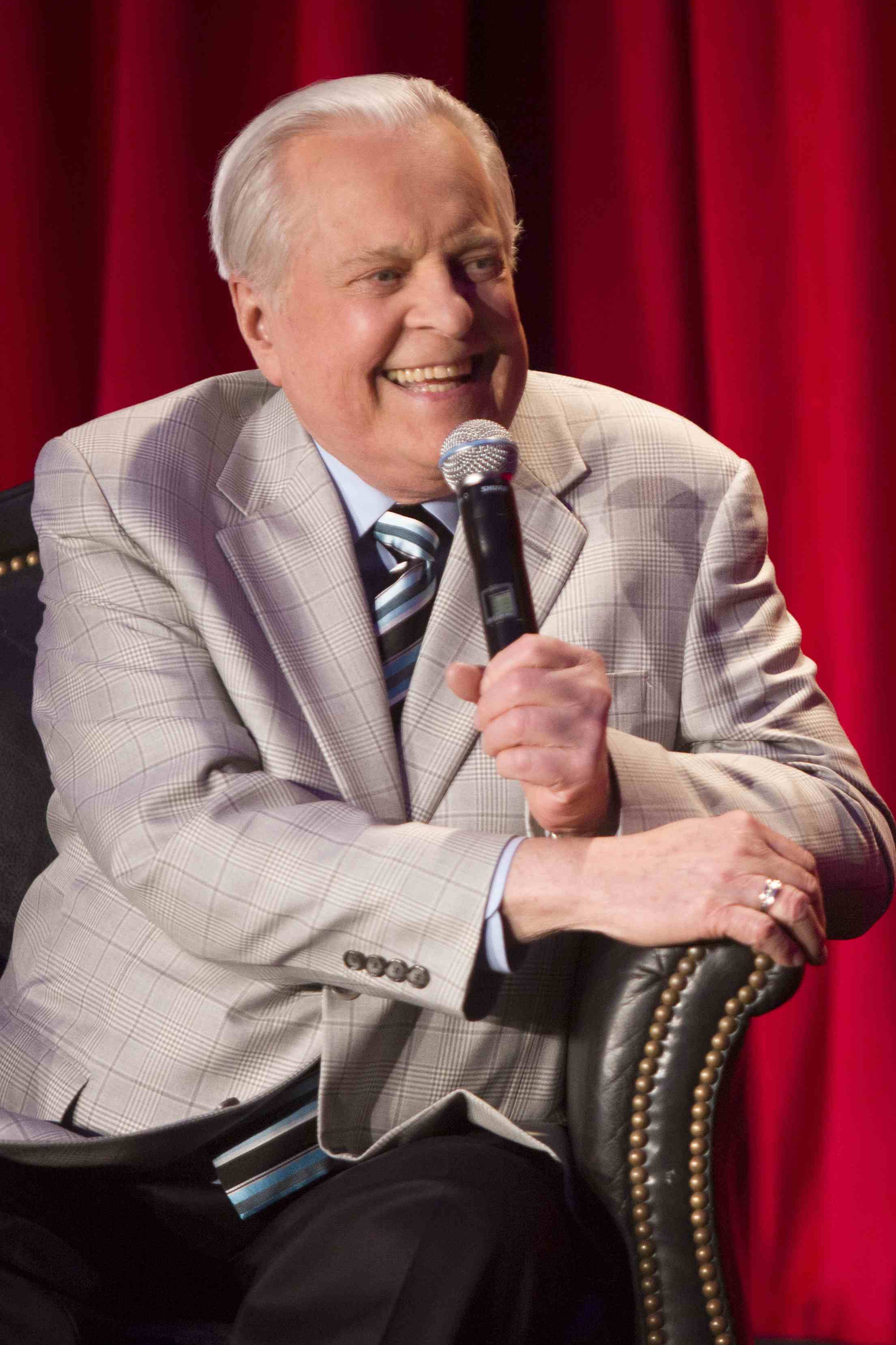 robert-osborne-images