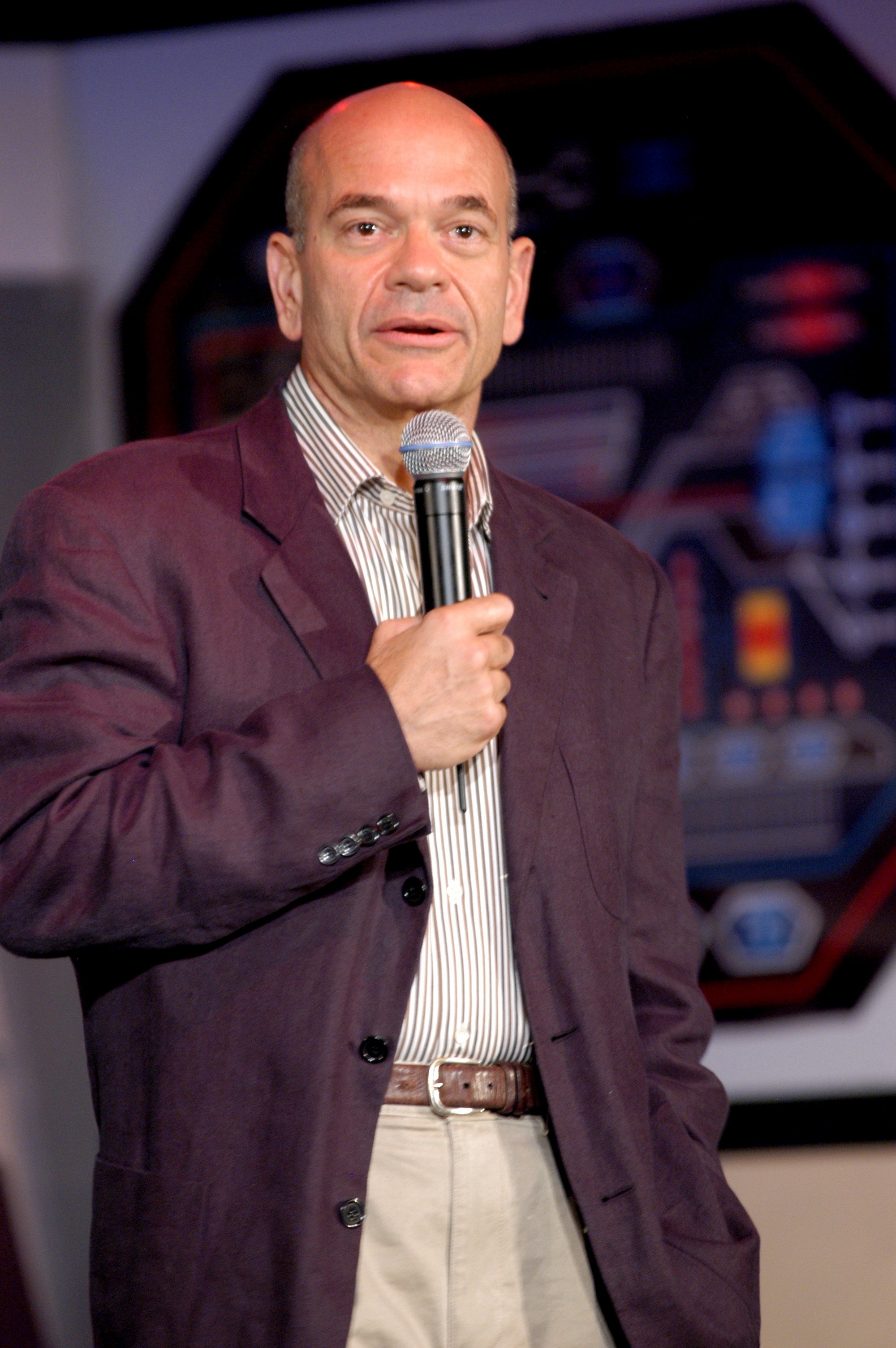 robert-picardo-2015