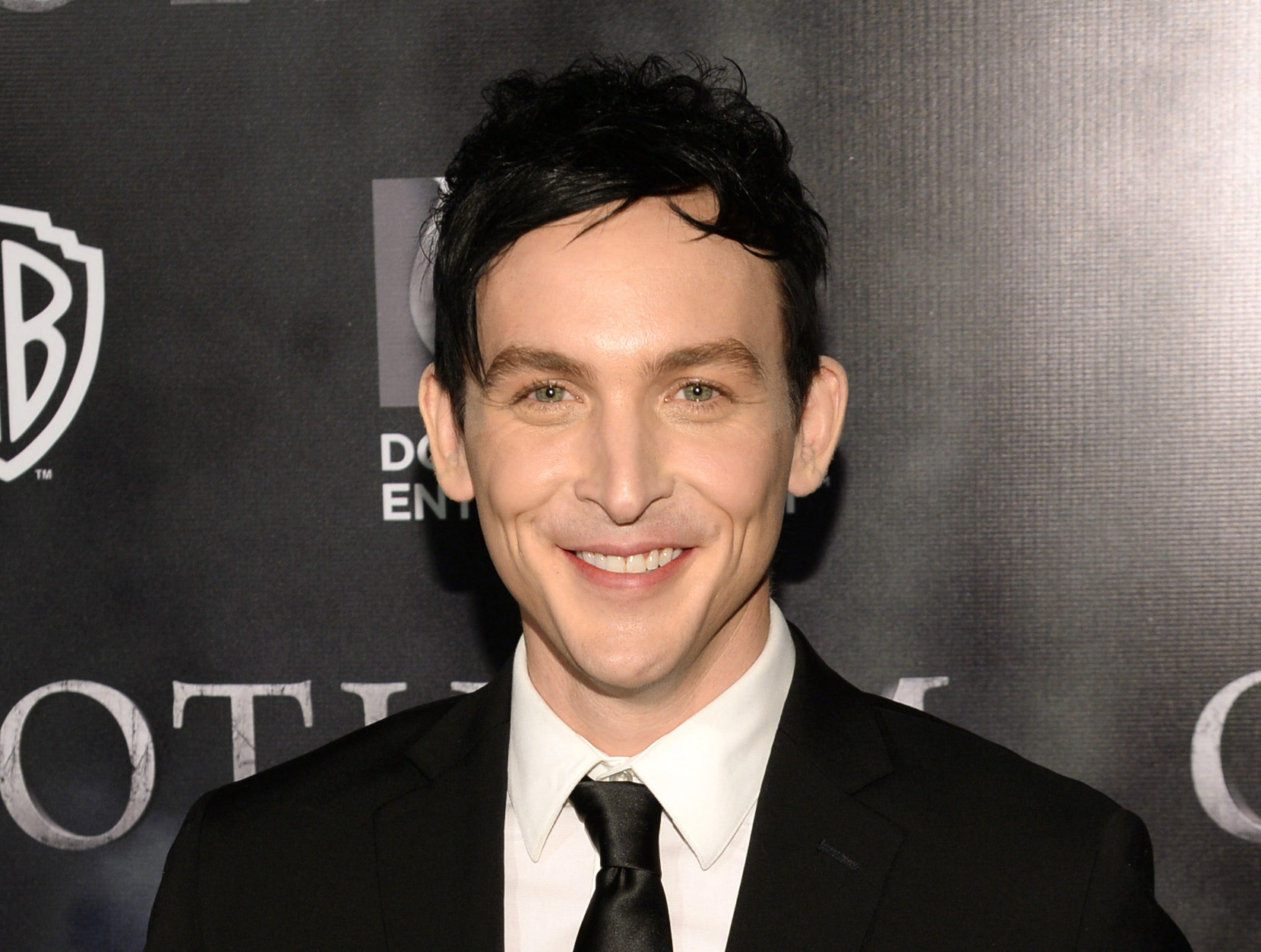 best-pictures-of-robin-lord-taylor