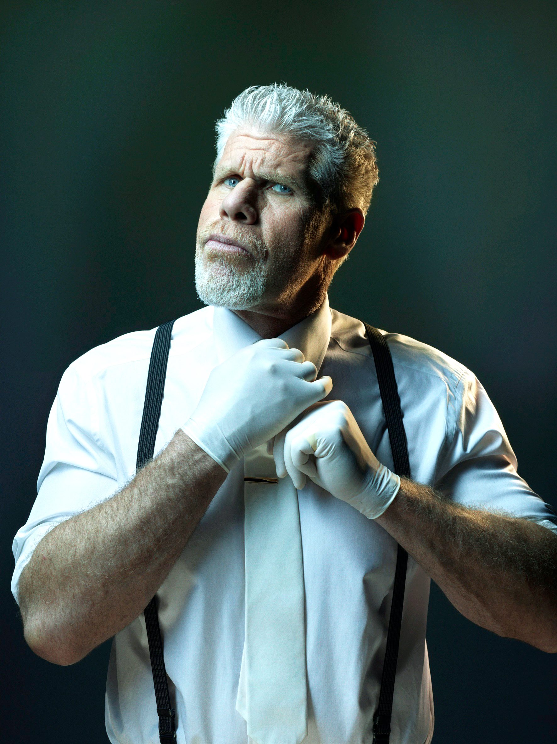 ron-perlman-net-worth